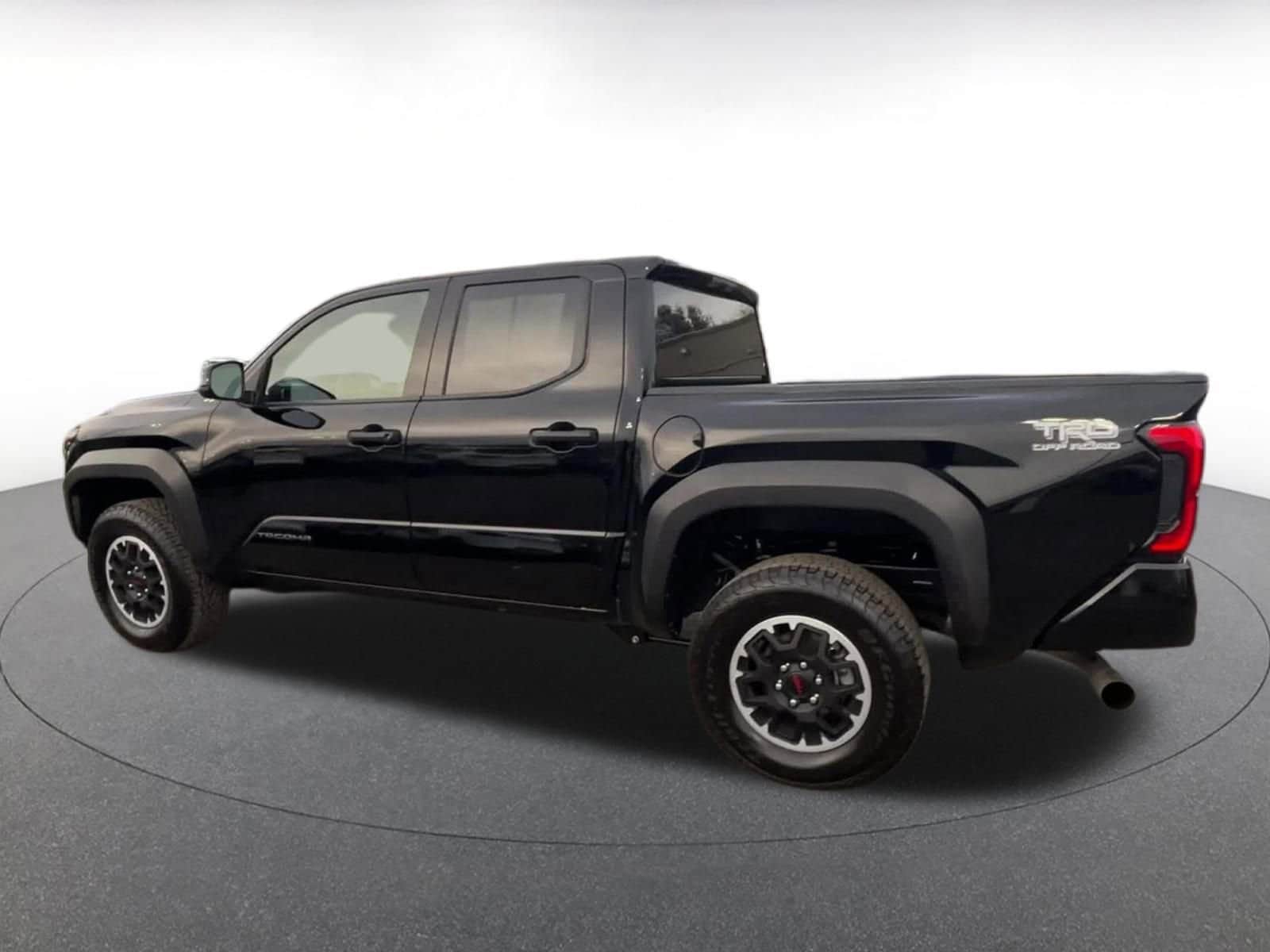 Thumbnail: 2025 Toyota Tacoma - 9