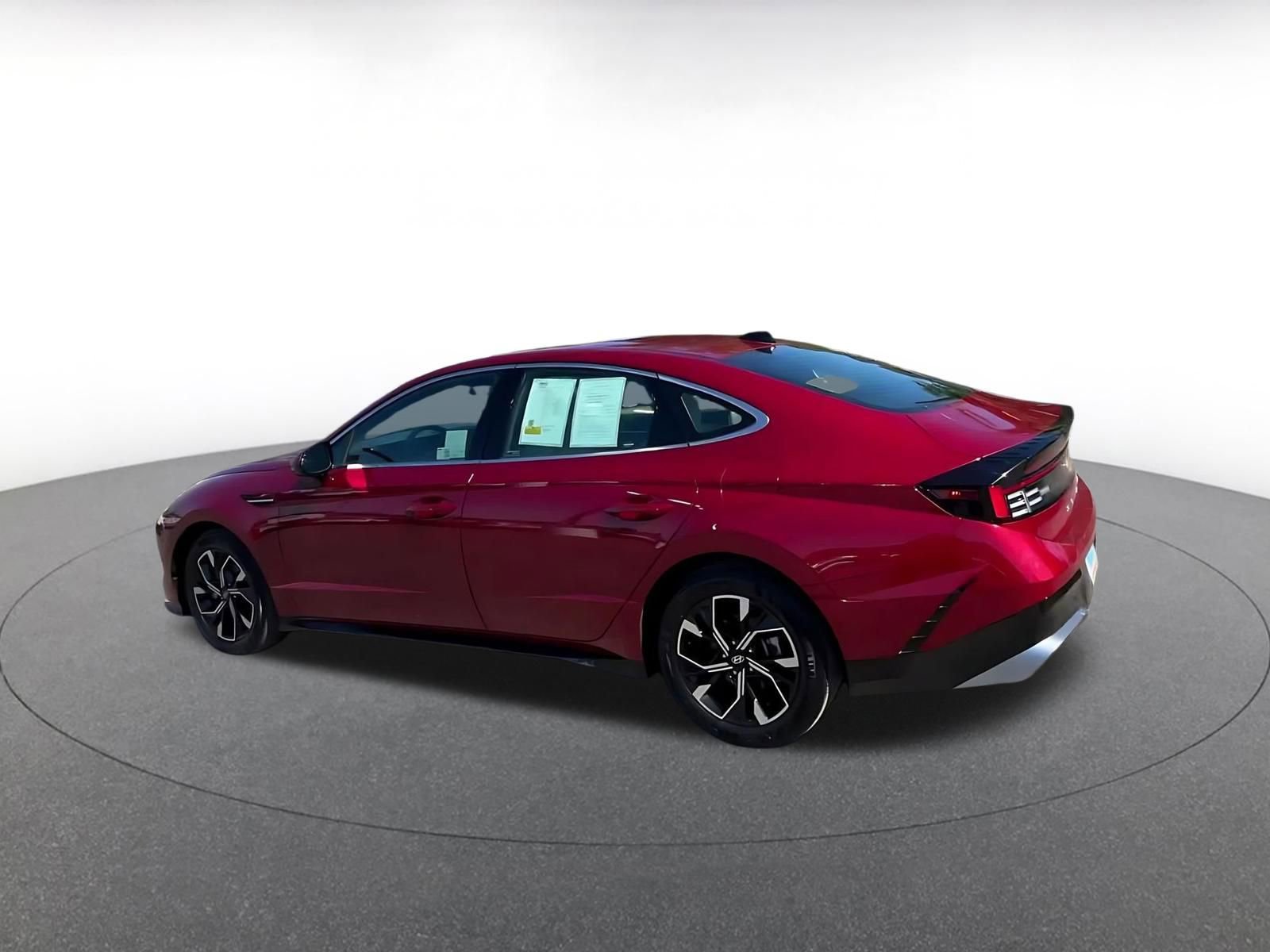 Thumbnail: 2025 Hyundai Sonata - 10