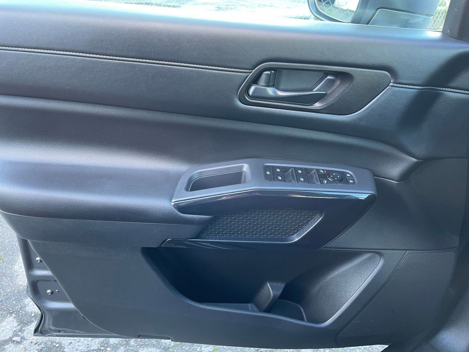 Thumbnail: 2025 Nissan Pathfinder - 20