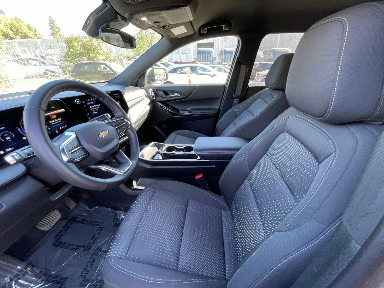 Thumbnail: 2025 Chevrolet Equinox - 28