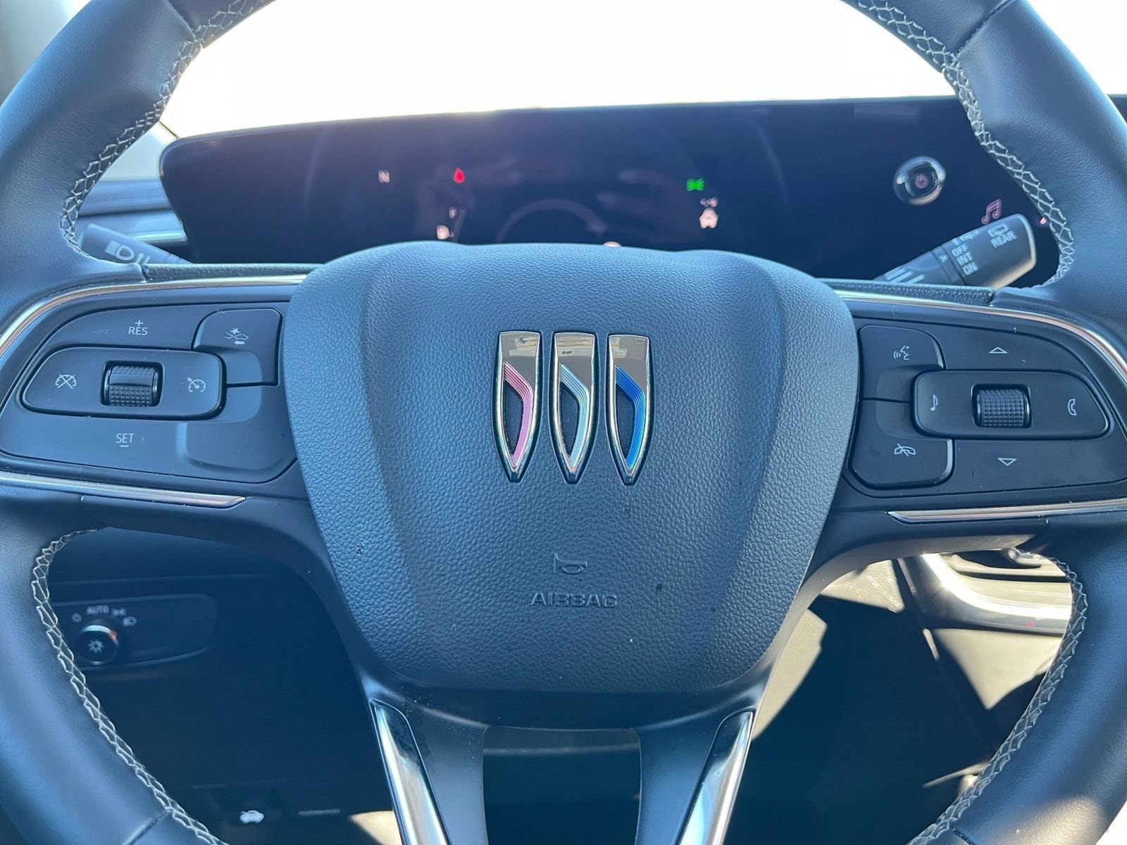 Thumbnail: 2025 Buick Encore GX - 25