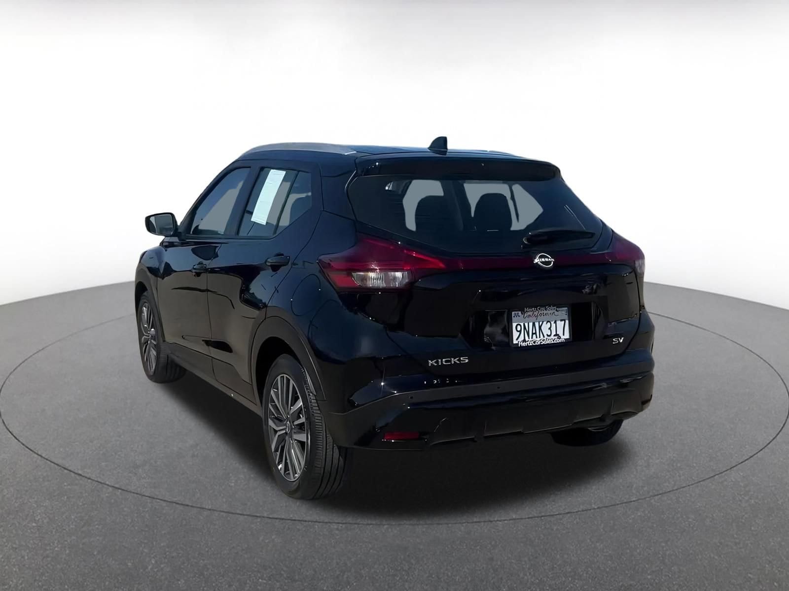 Thumbnail: 2024 Nissan Kicks - 11