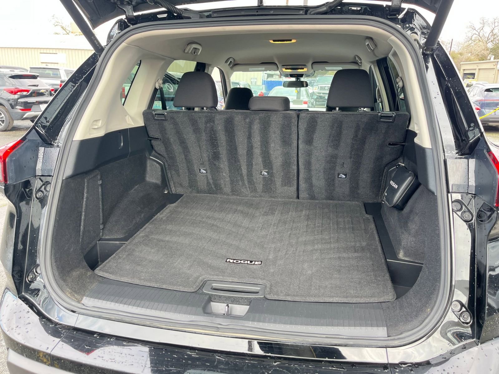 Thumbnail: 2025 Nissan Rogue - 33