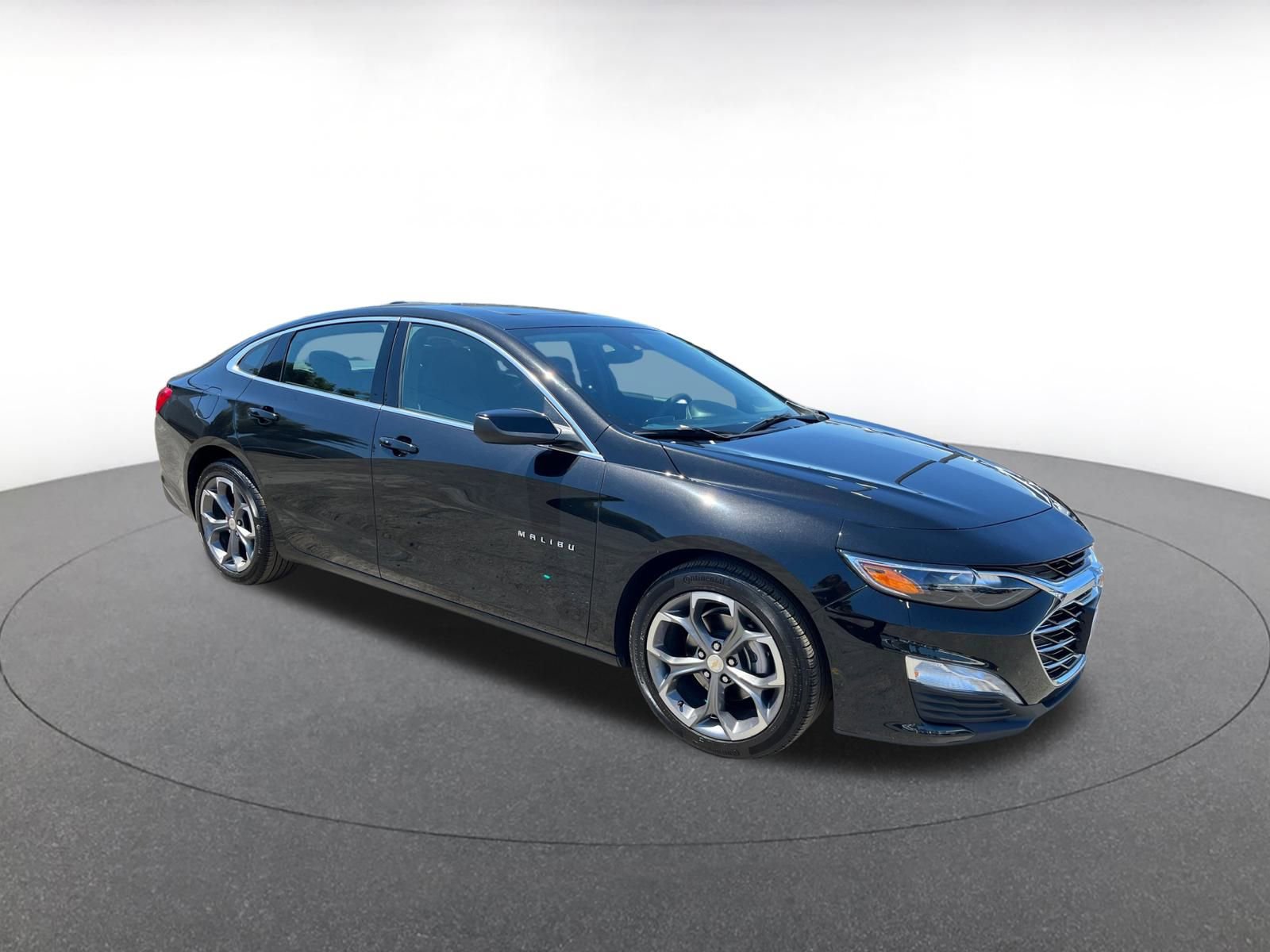 Thumbnail: 2024 Chevrolet Malibu - 1