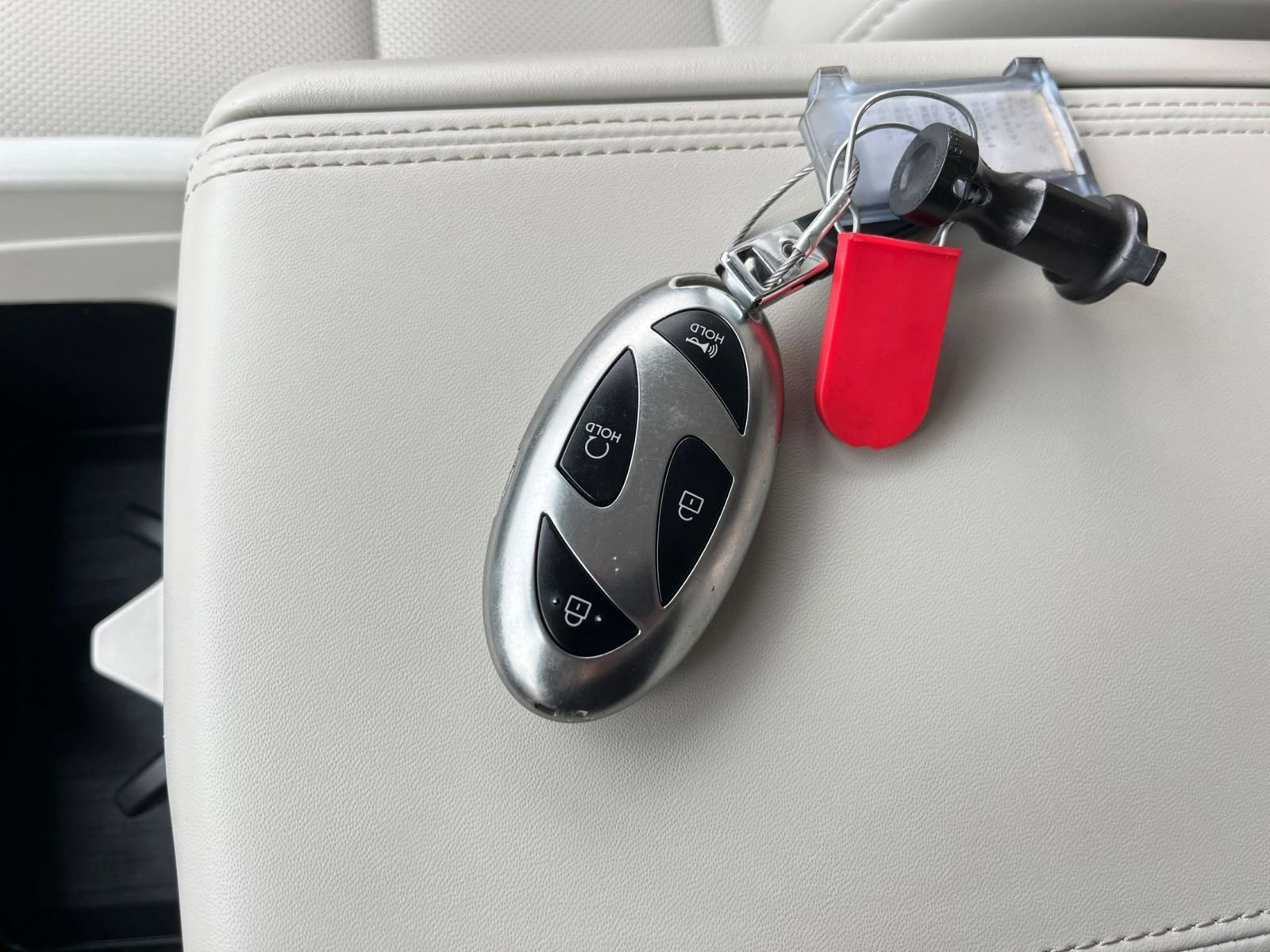 Thumbnail: 2025 Hyundai Santa Fe - 22