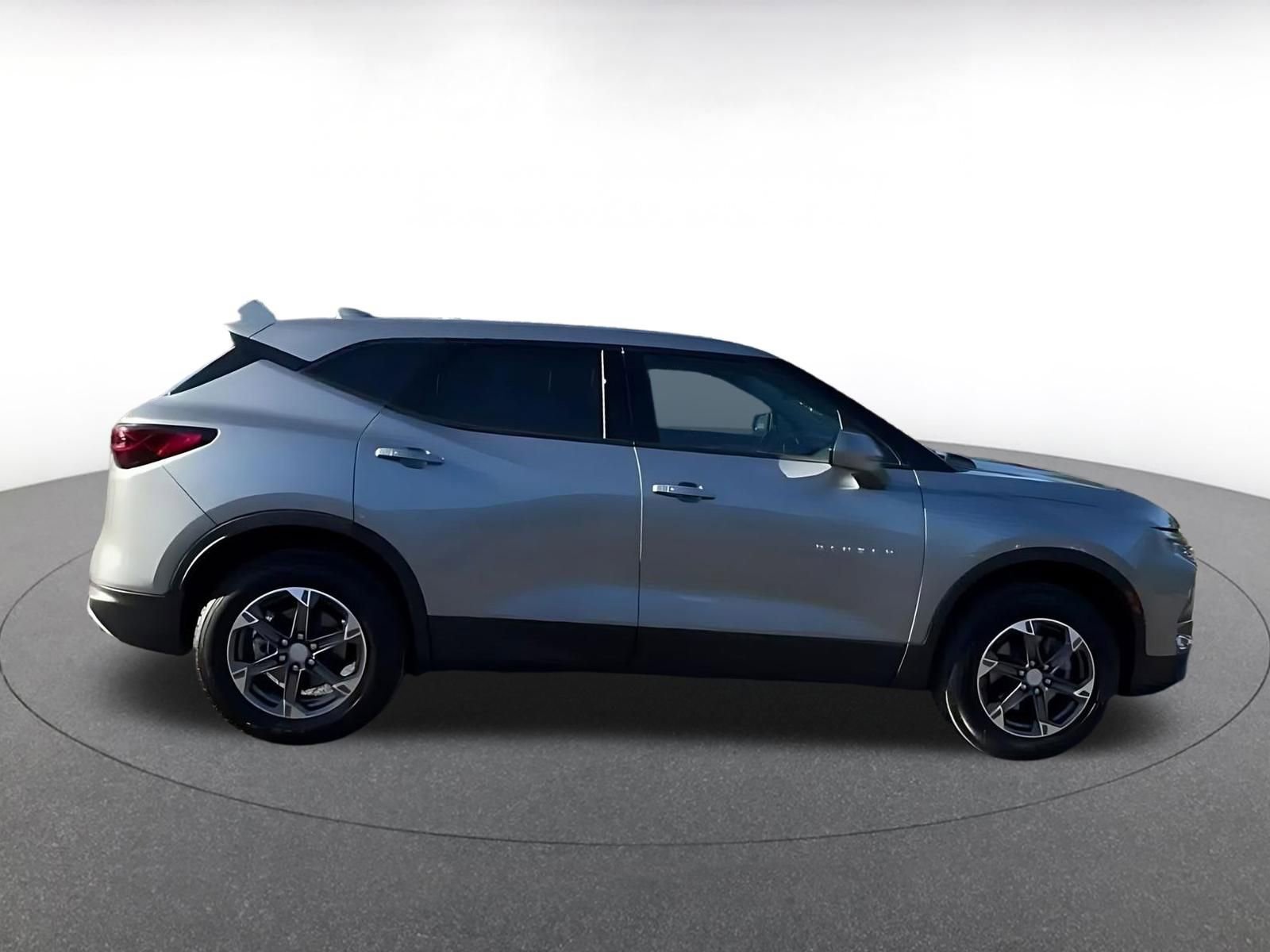 Thumbnail: 2025 Chevrolet Blazer - 15