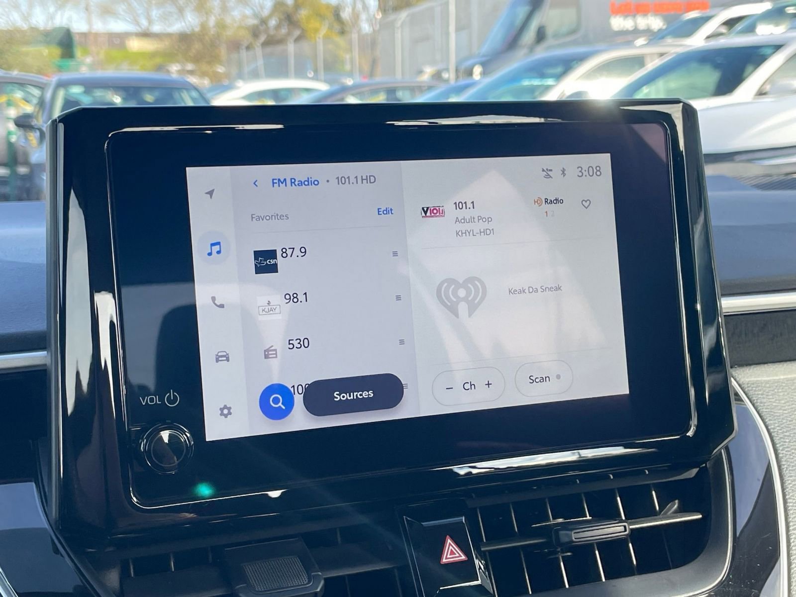 Thumbnail: 2025 Toyota Corolla - 21