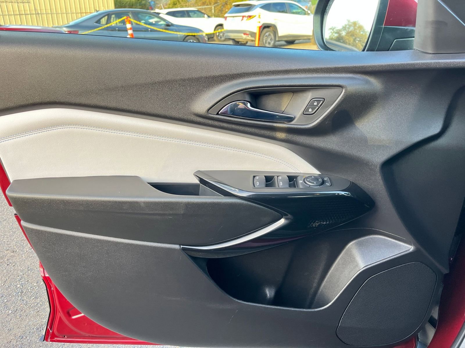 Thumbnail: 2025 Chevrolet Trax - 20