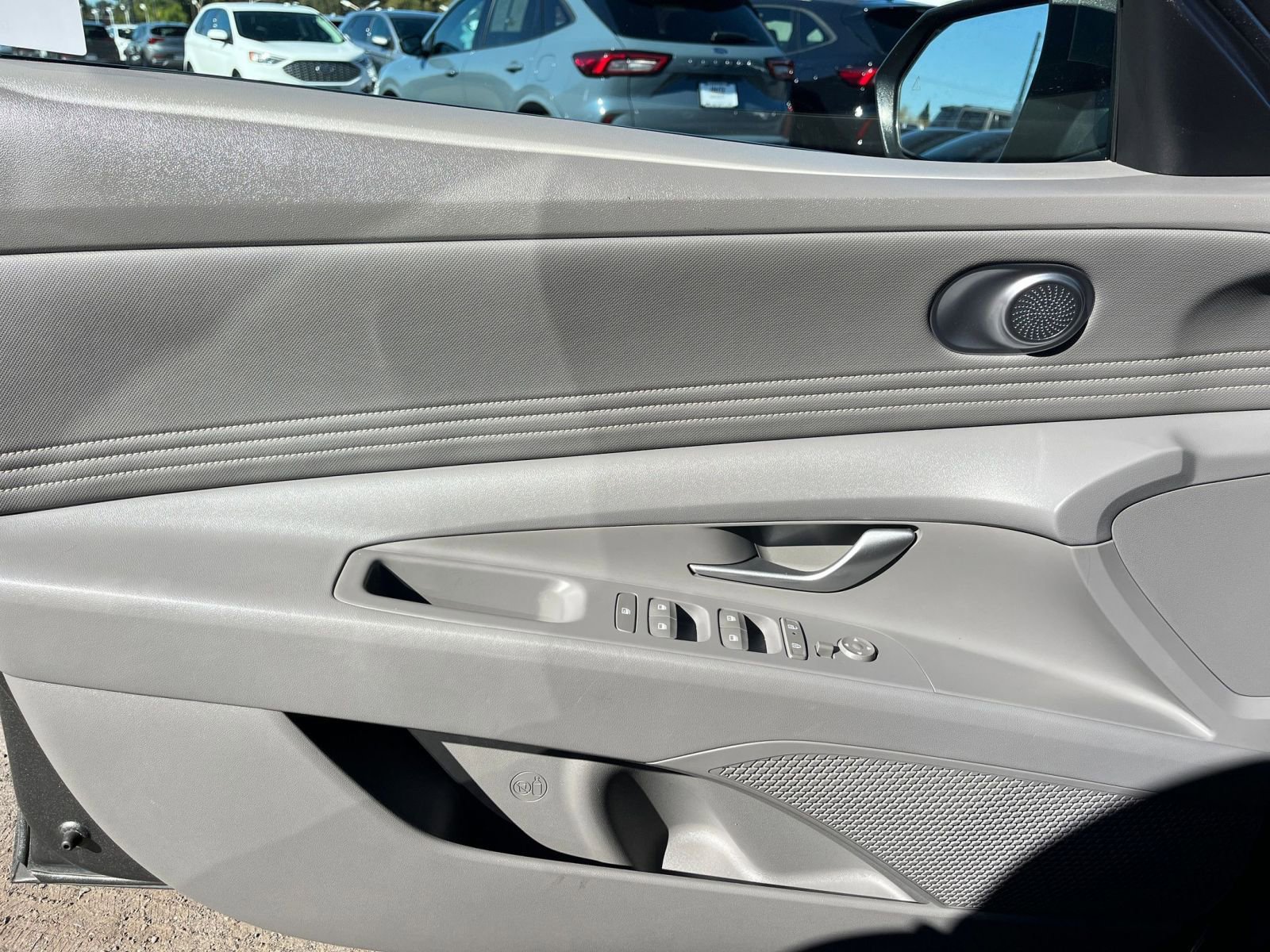 Thumbnail: 2025 Hyundai Elantra - 20