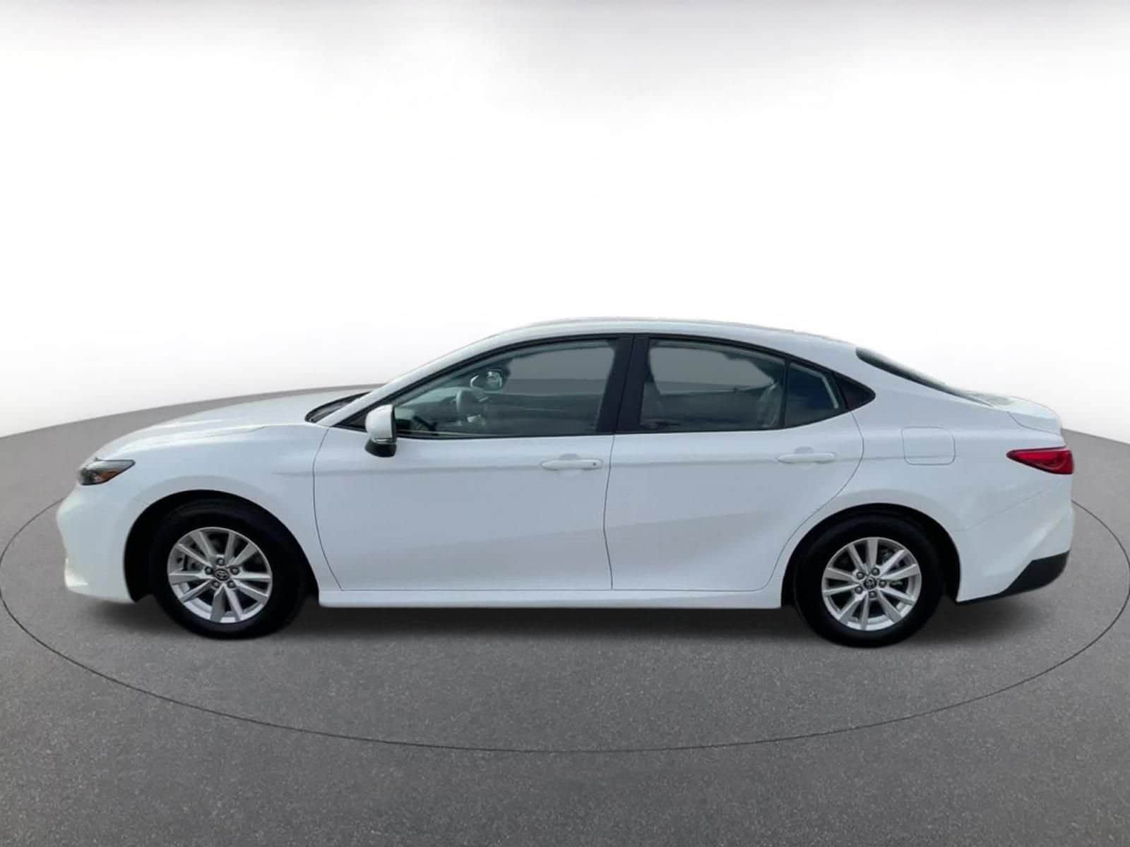 Thumbnail: 2025 Toyota Camry - 9