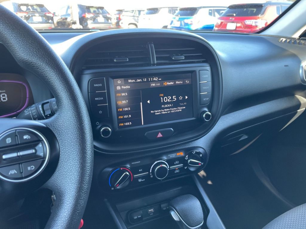 Thumbnail: 2025 Kia Soul - 31