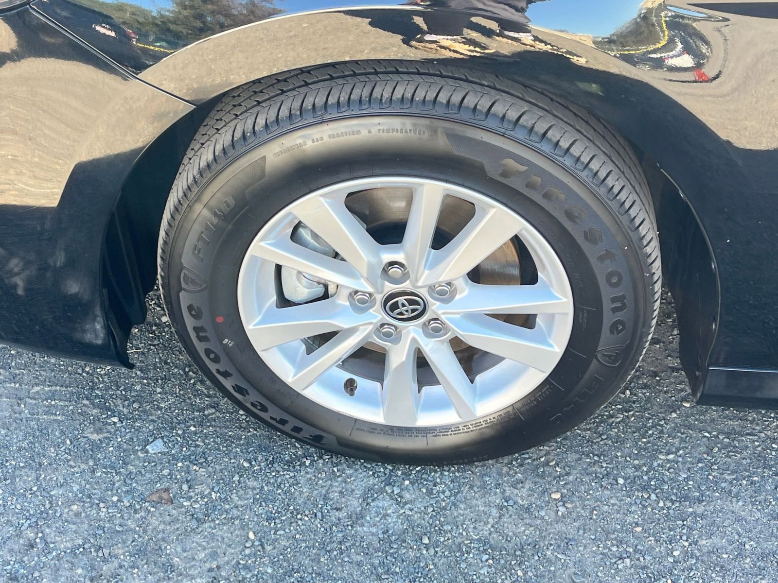 Thumbnail: 2025 Toyota Camry - 29