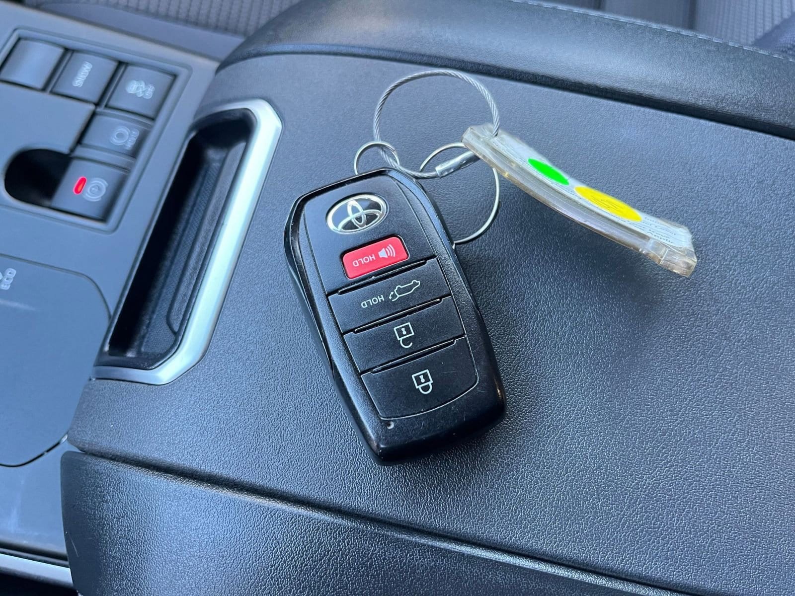 Thumbnail: 2025 Toyota Highlander - 23