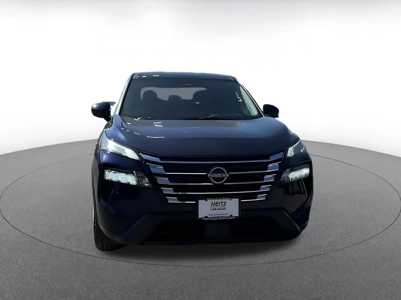 Thumbnail: 2025 Nissan Rogue - 4