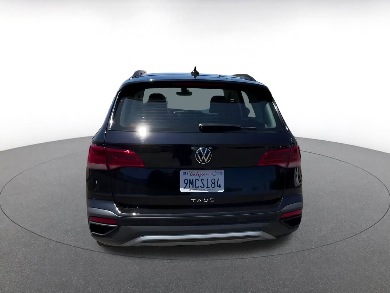Thumbnail: 2024 Volkswagen Taos - 12