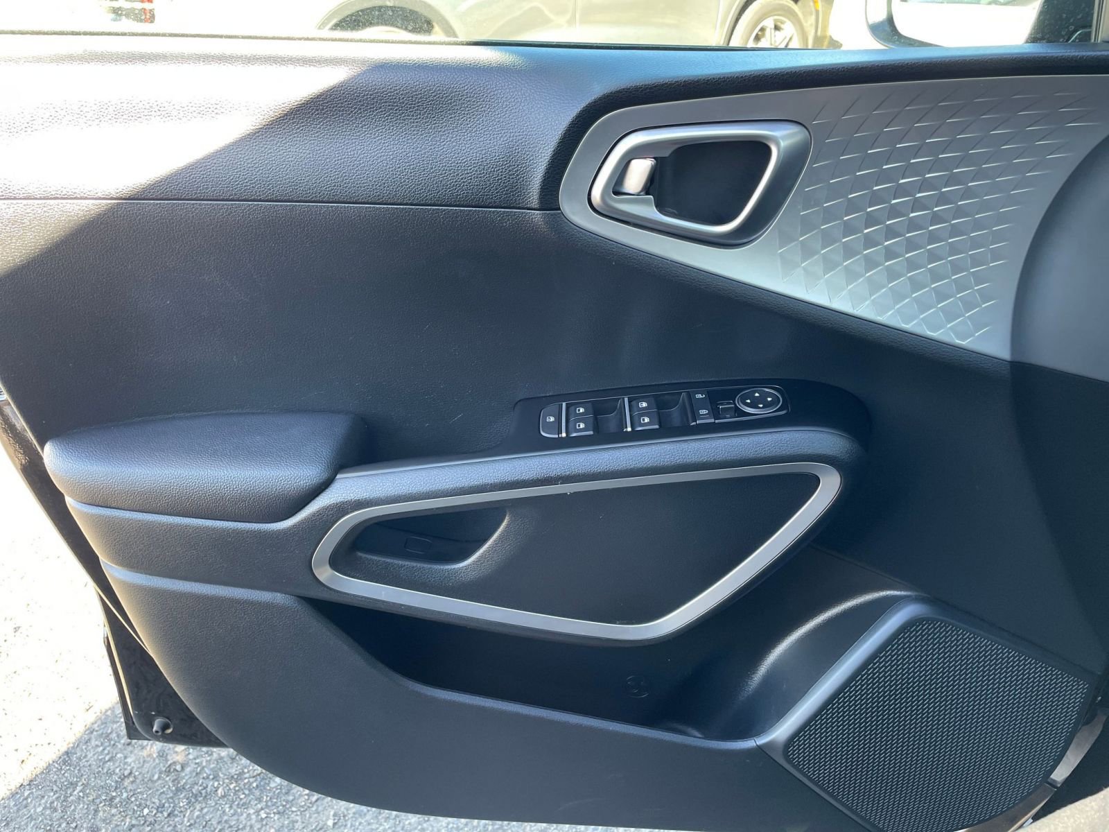 Thumbnail: 2025 Kia Soul - 18