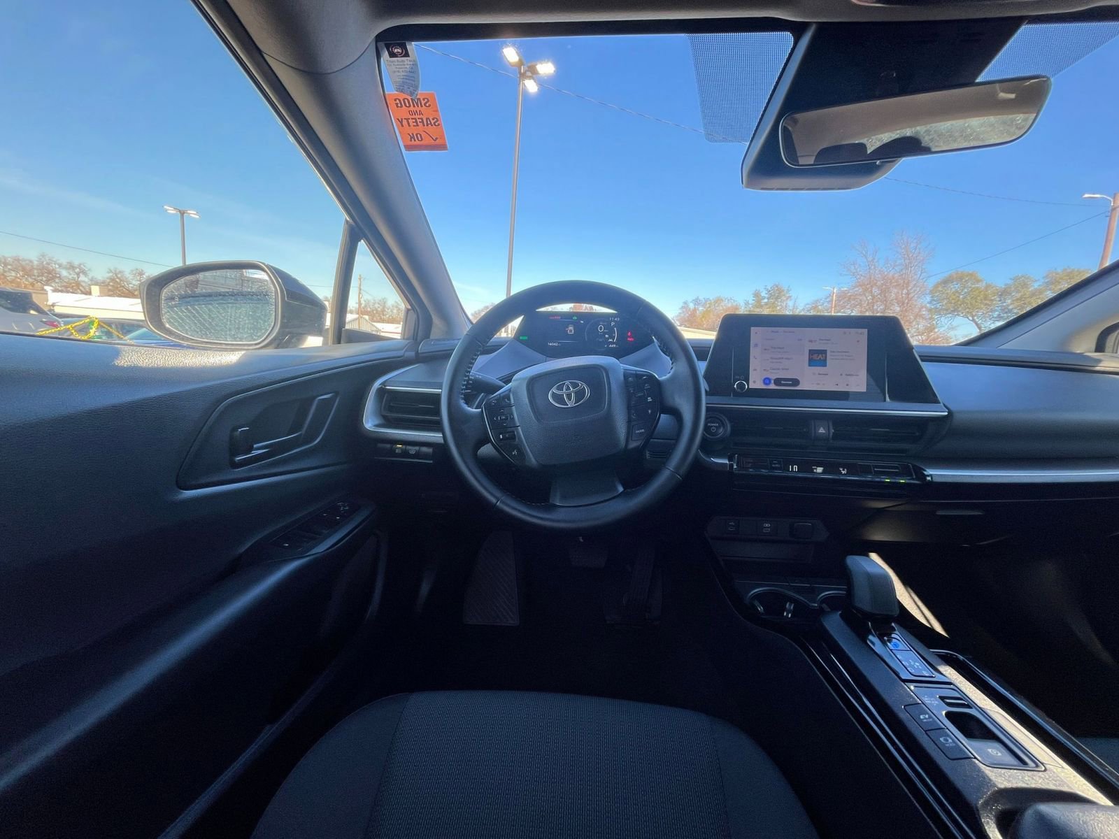 Thumbnail: 2025 Toyota Prius - 32