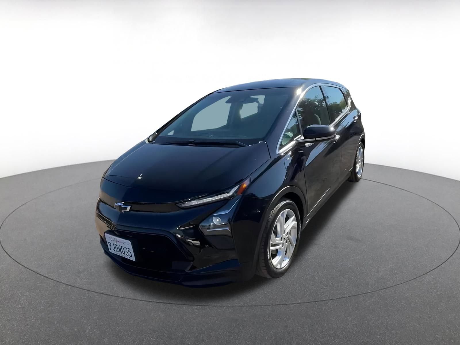 Thumbnail: 2023 Chevrolet Bolt EV - 9