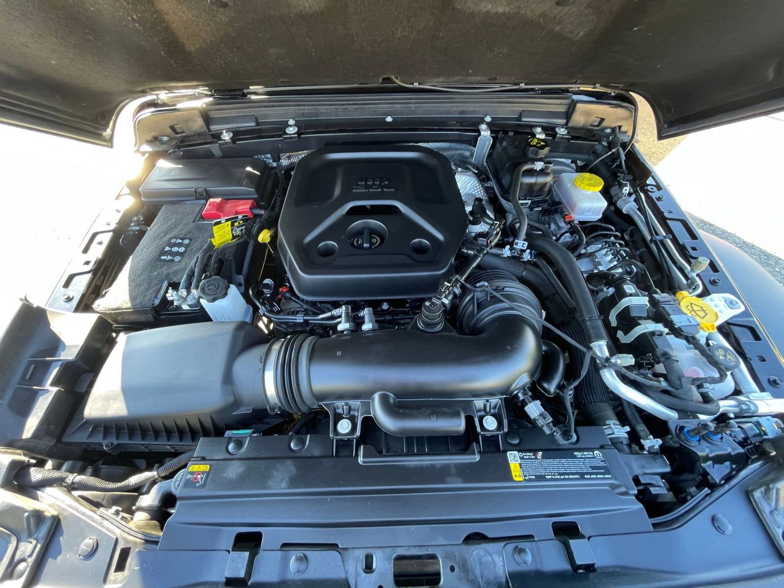 Thumbnail: 2025 Jeep Wrangler - 32