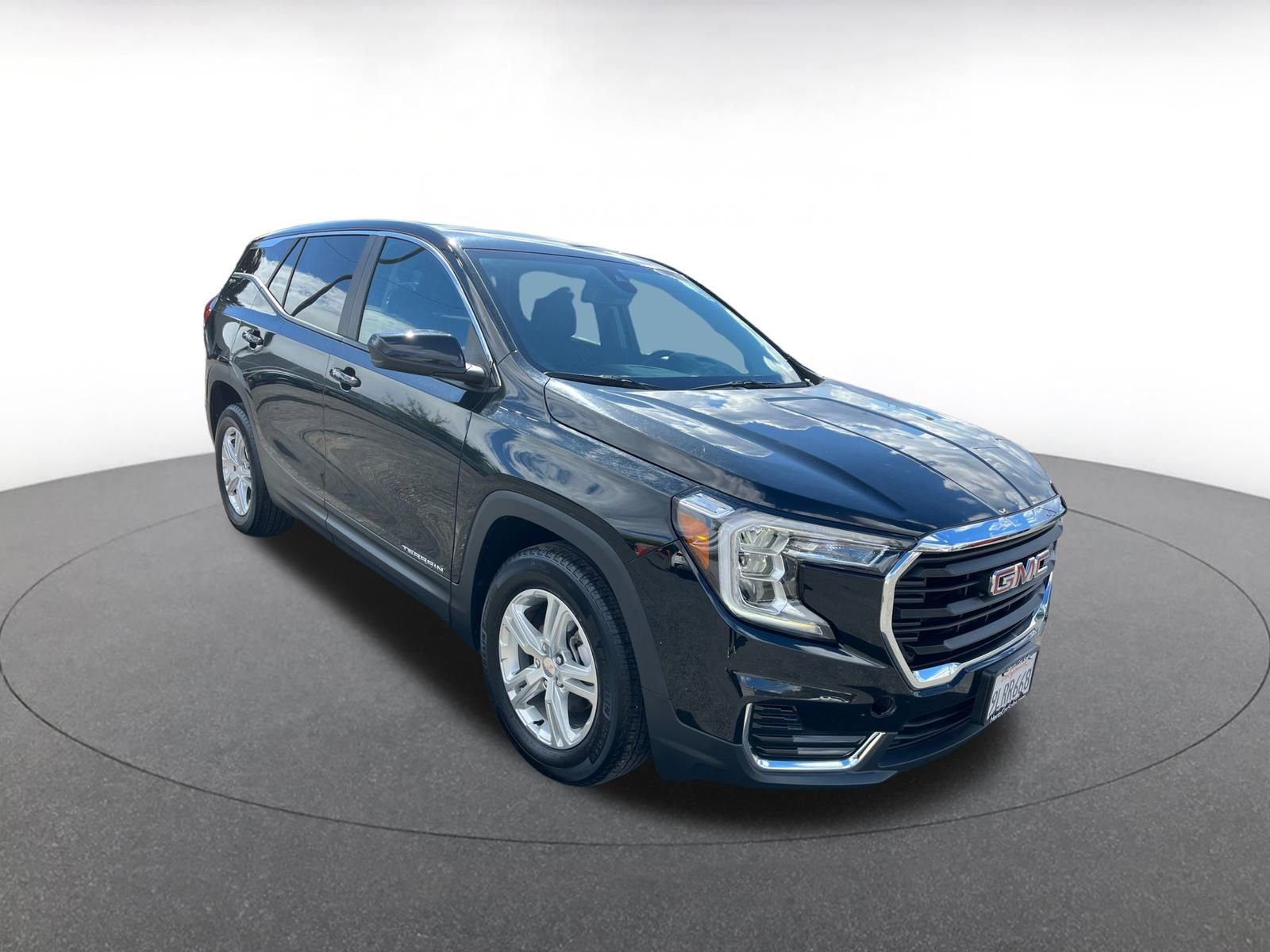Thumbnail: 2024 GMC Terrain - 1
