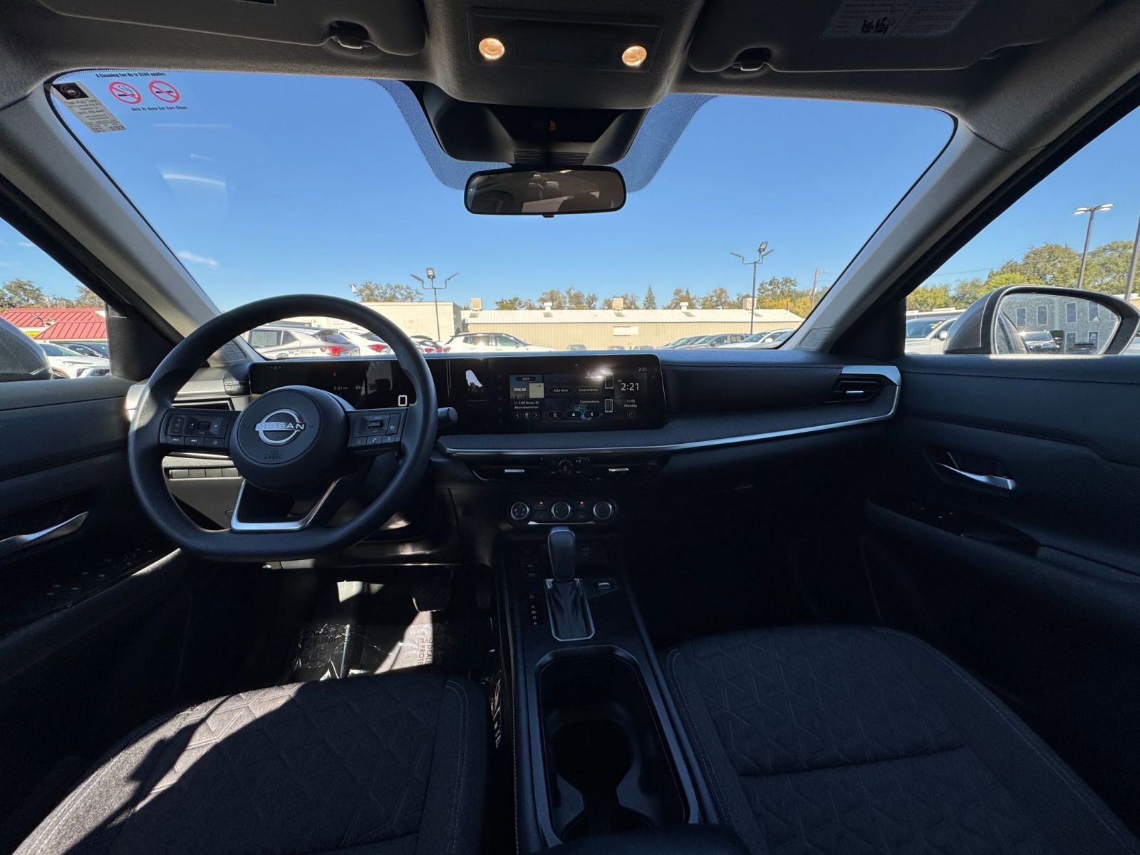 Thumbnail: 2025 Nissan Kicks - 31