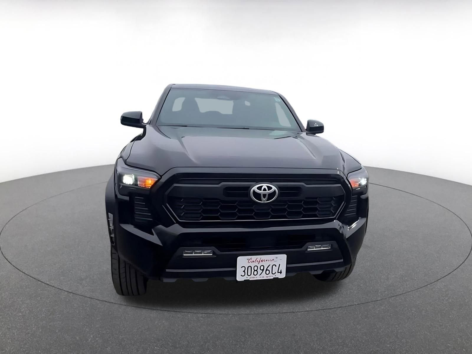 Thumbnail: 2025 Toyota Tacoma - 4