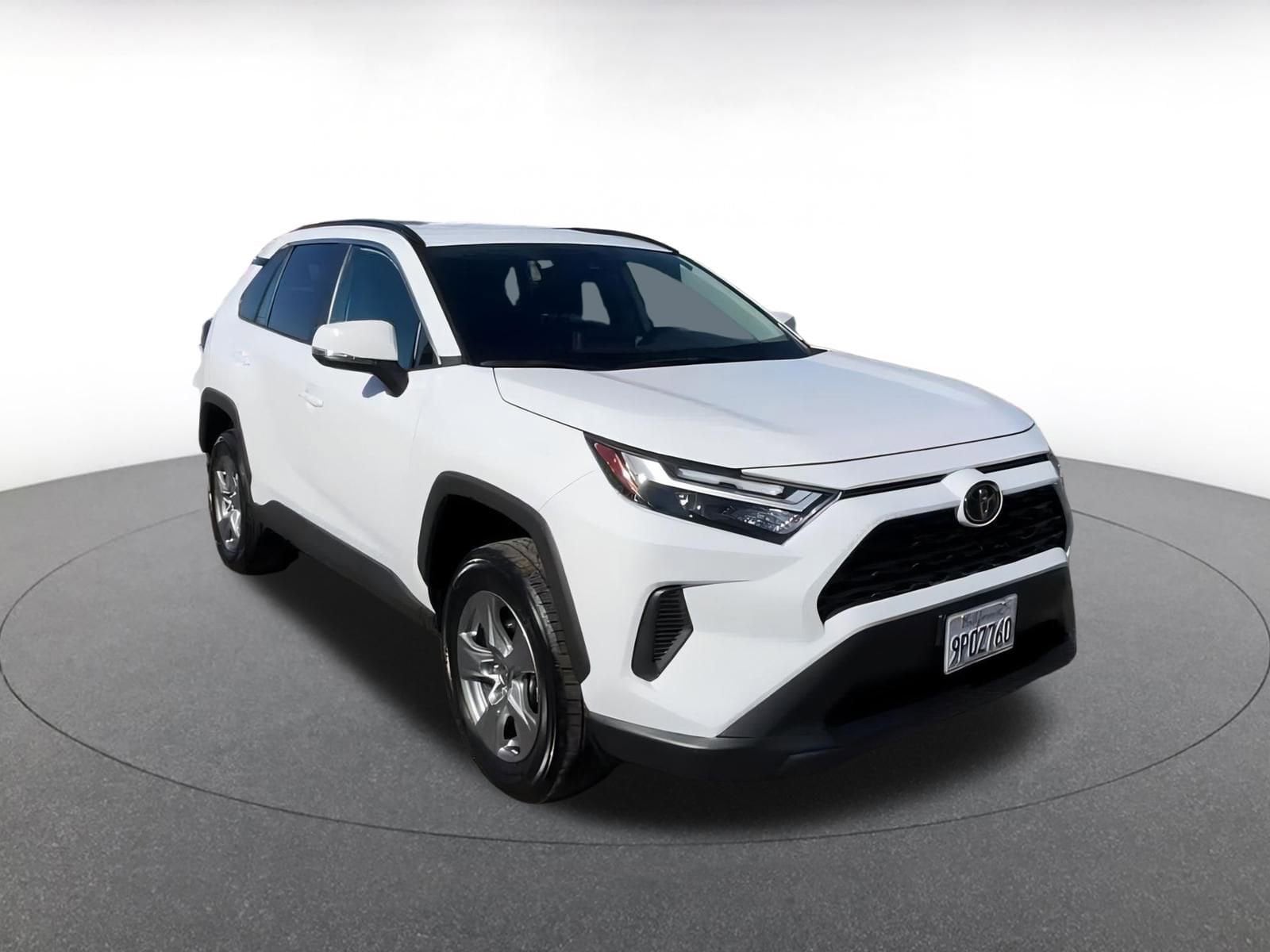 Thumbnail: 2025 Toyota RAV4 - 3