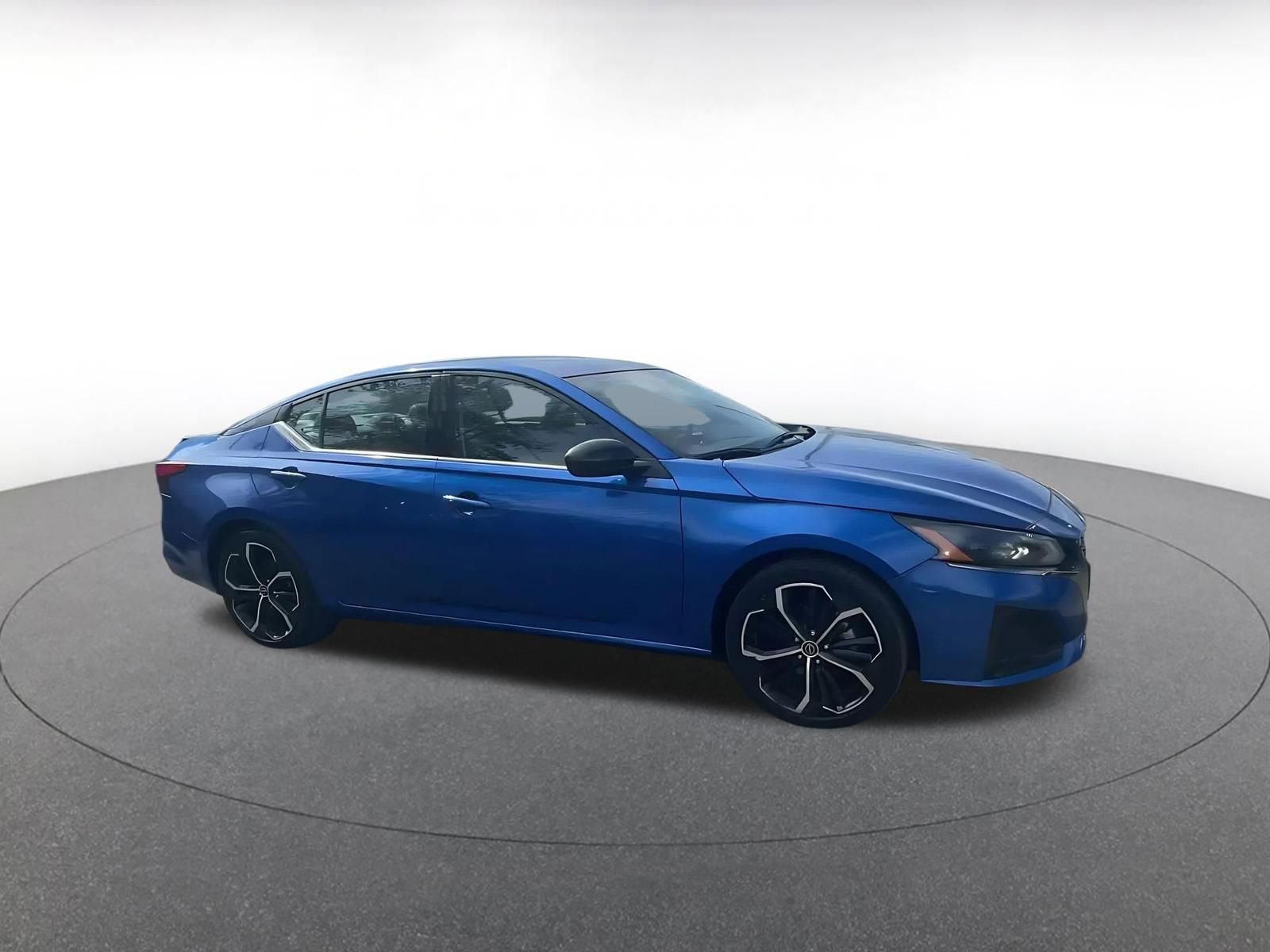 Thumbnail: 2025 Nissan Altima - 2