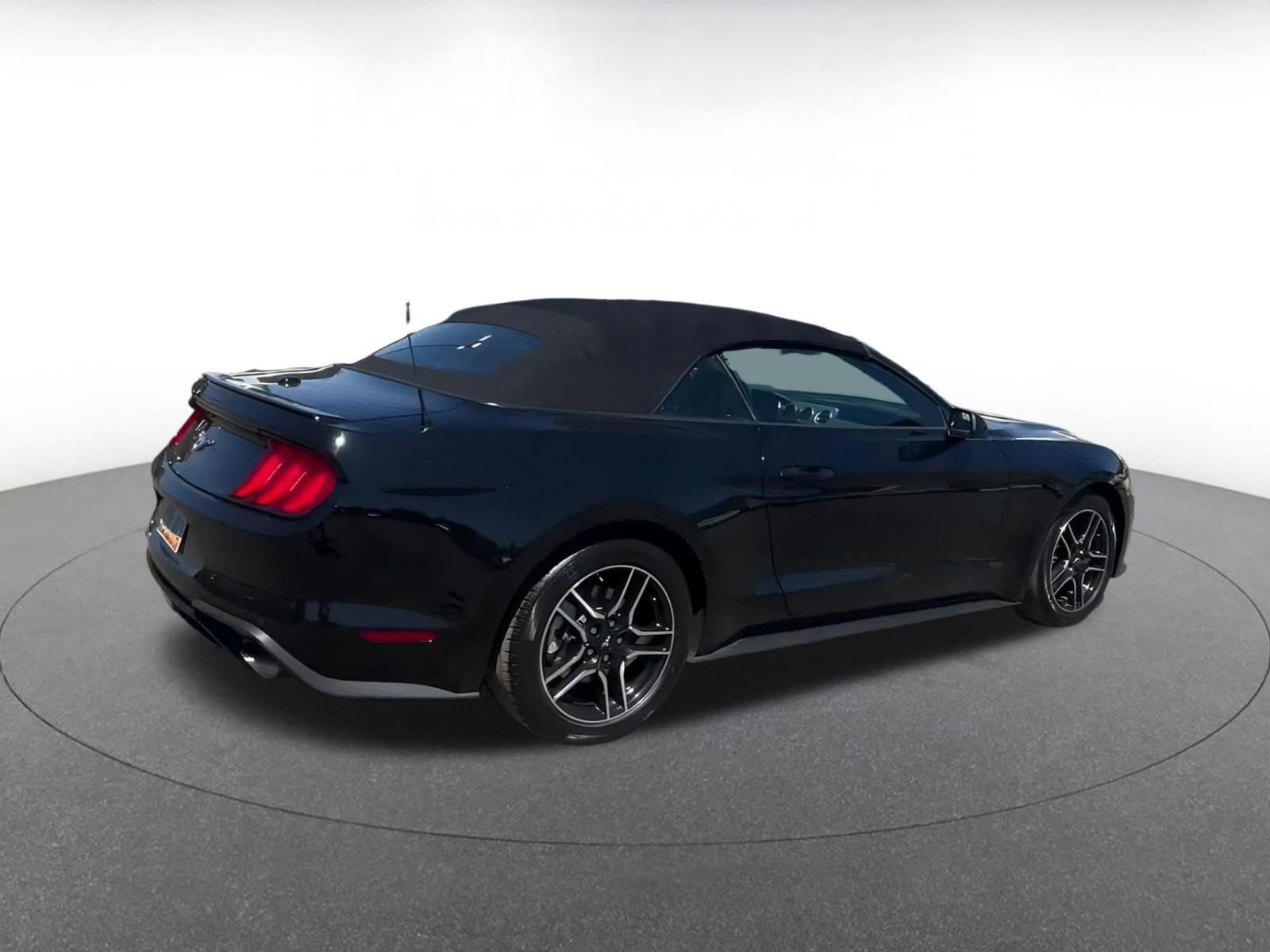 Thumbnail: 2023 Ford Mustang - 15
