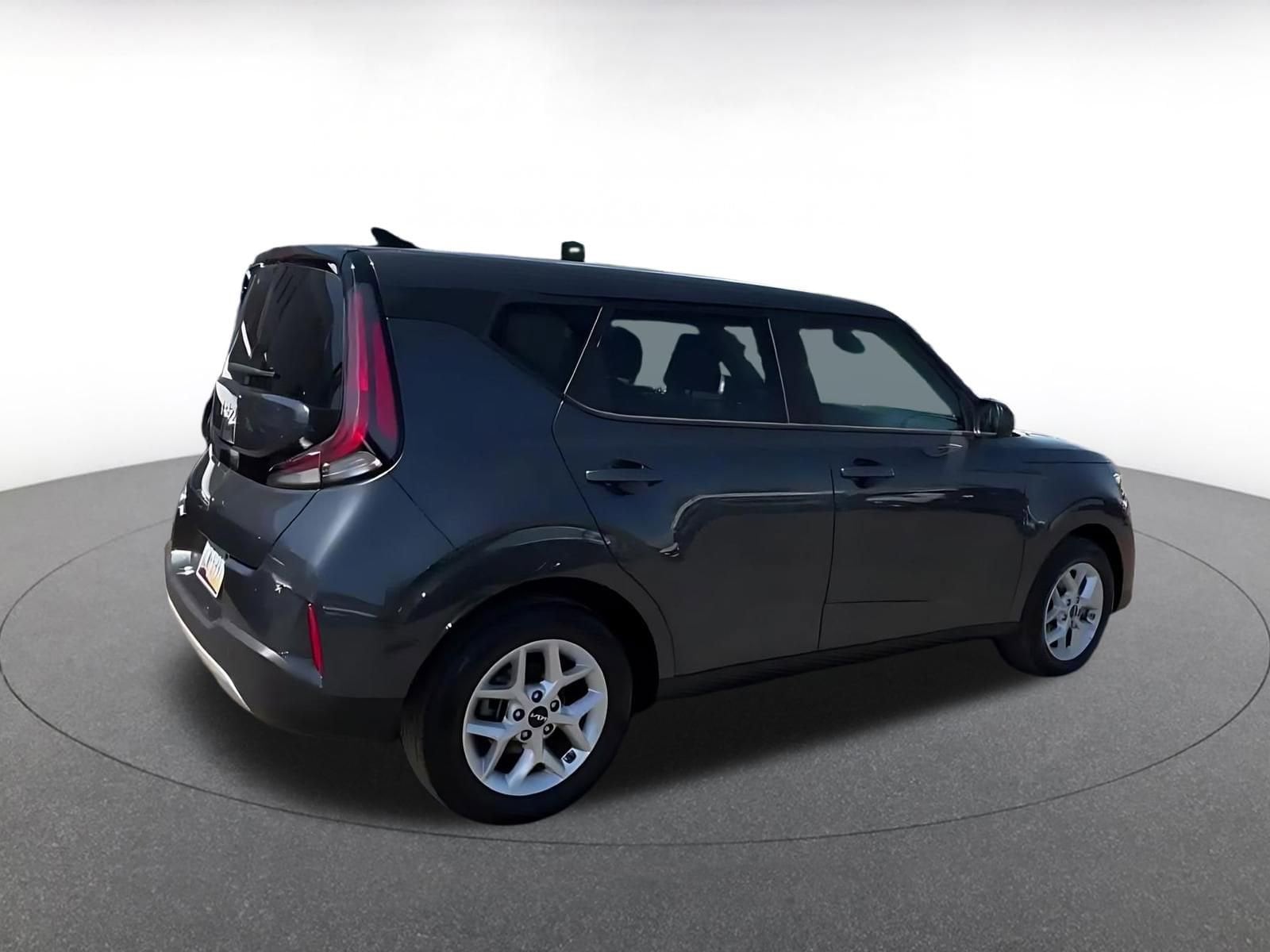 Thumbnail: 2025 Kia Soul - 14