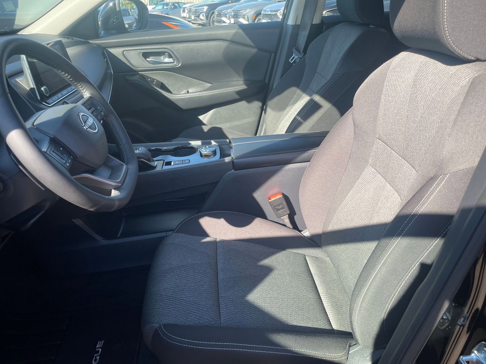 Thumbnail: 2025 Nissan Rogue - 29