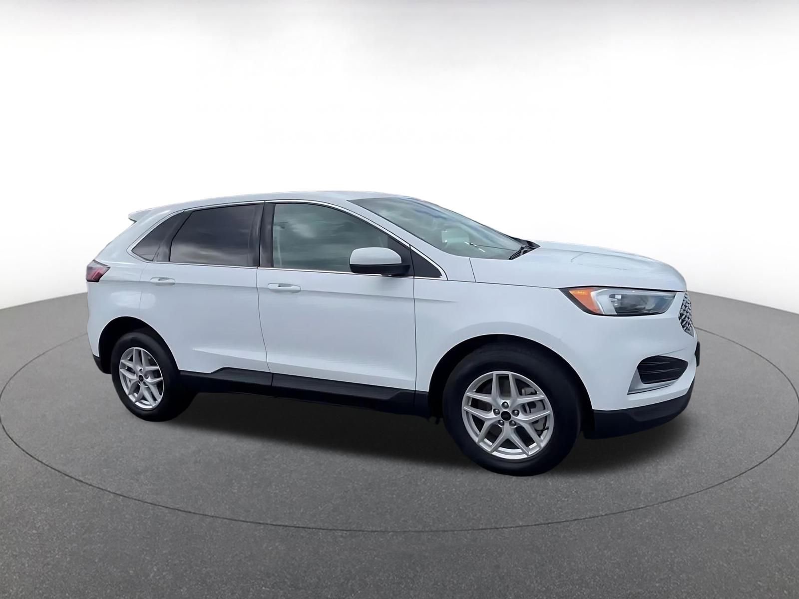 Thumbnail: 2024 Ford Edge - 2