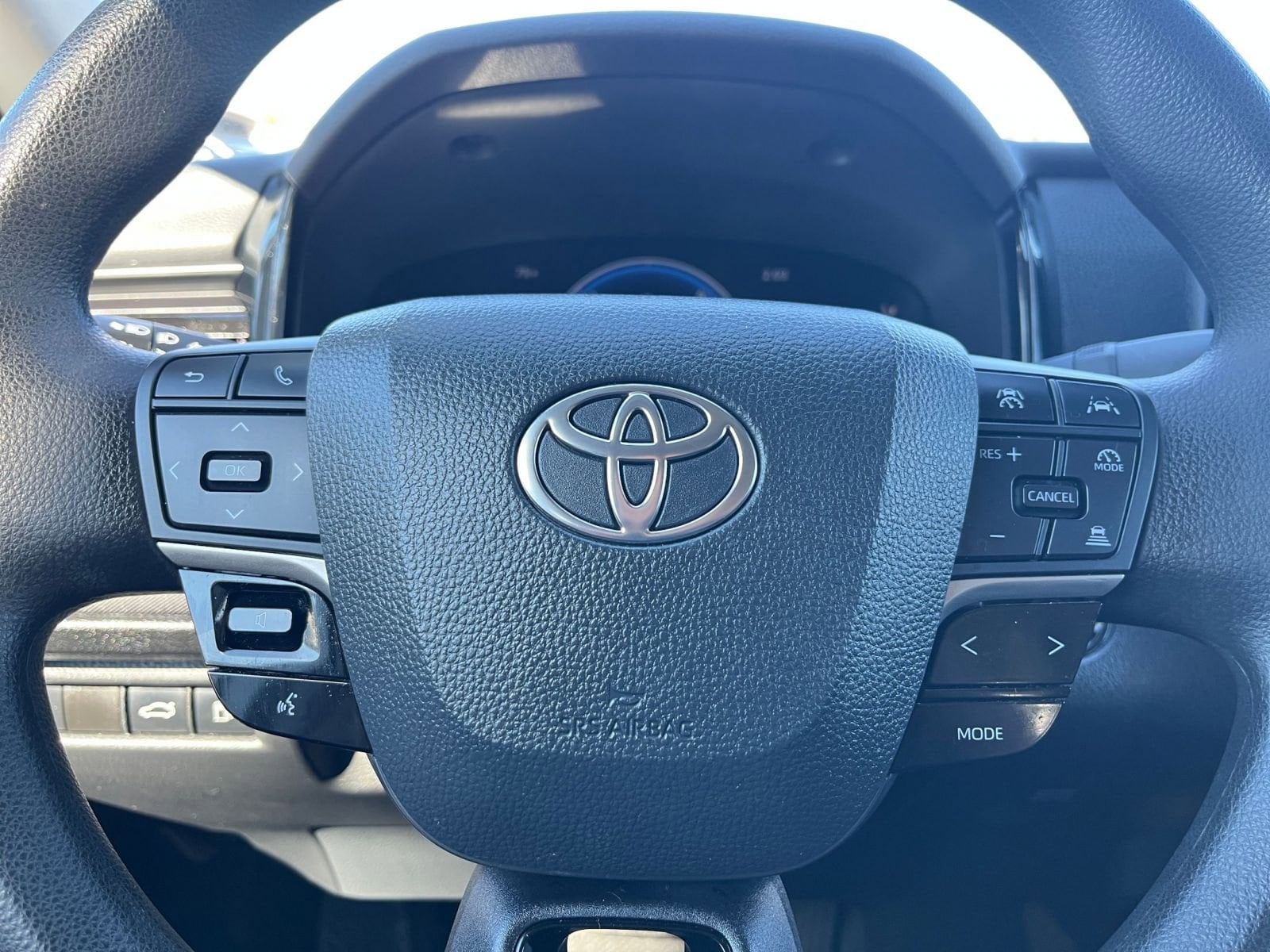 Thumbnail: 2025 Toyota Camry - 34