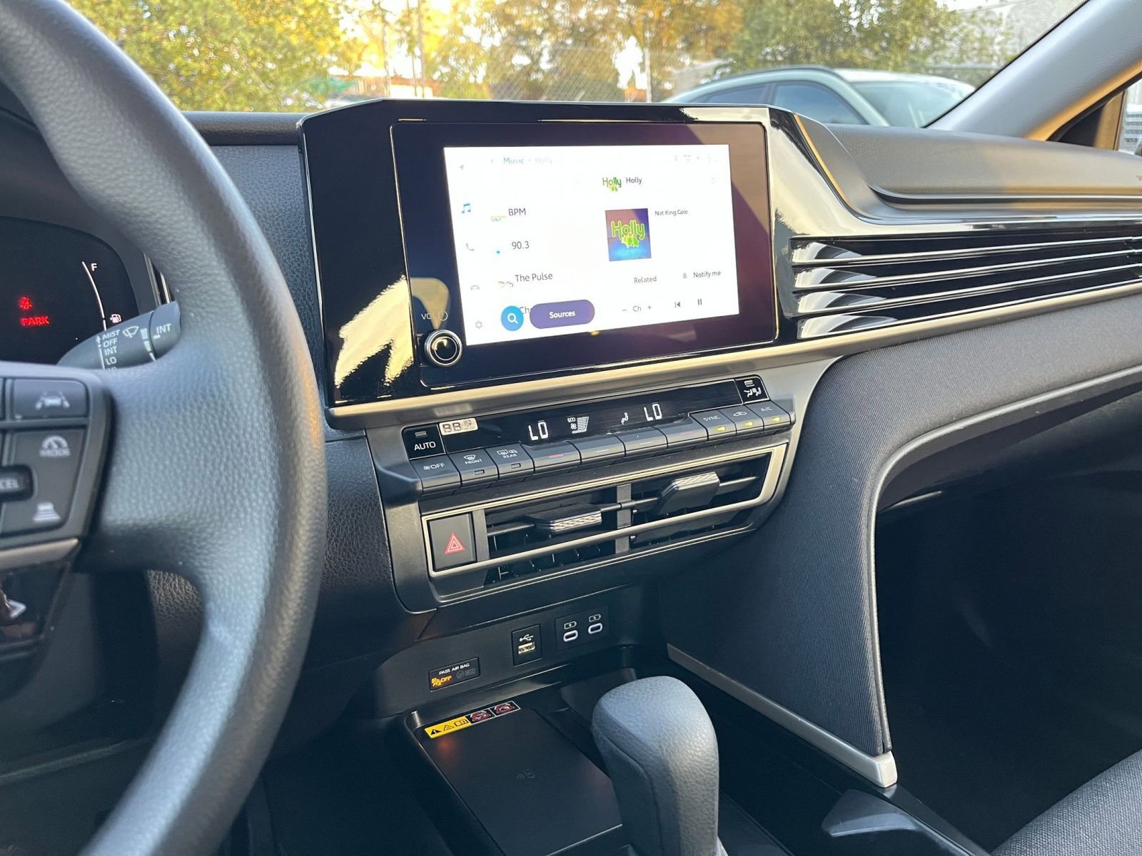 Thumbnail: 2025 Toyota Camry - 18