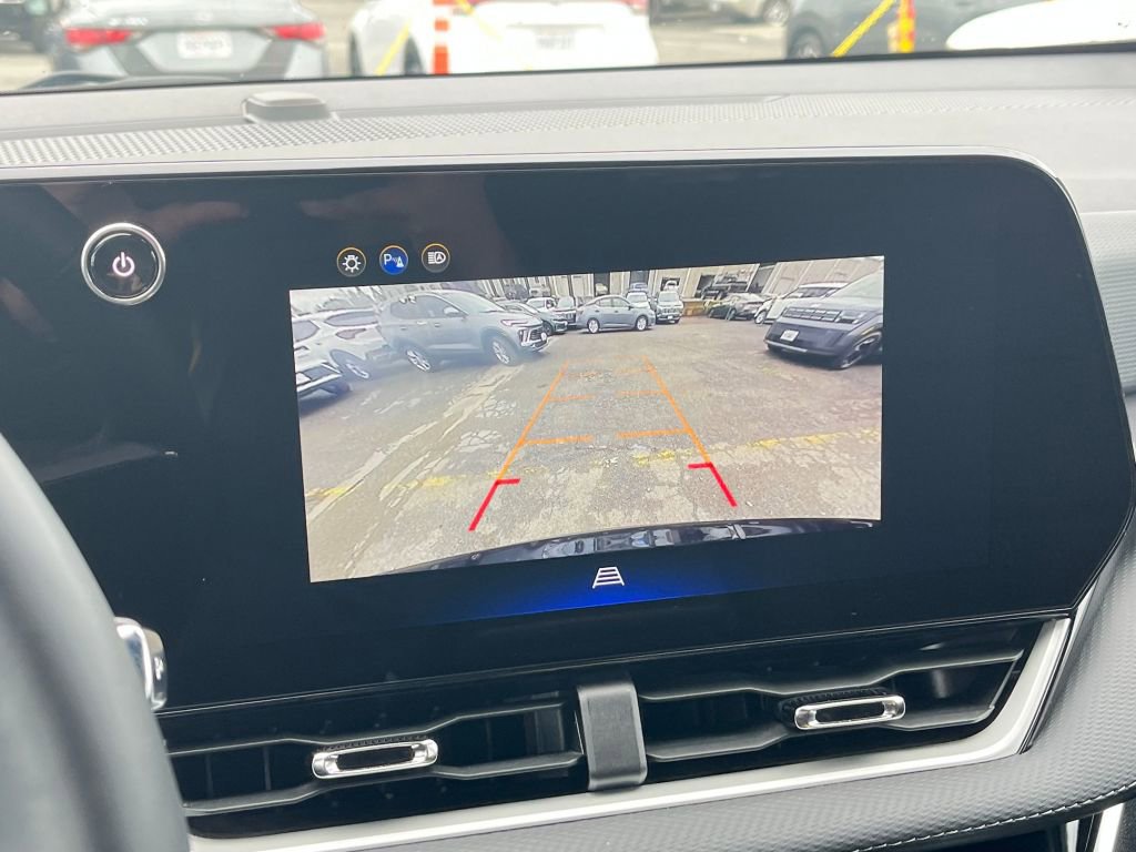 Thumbnail: 2025 Chevrolet Equinox - 25