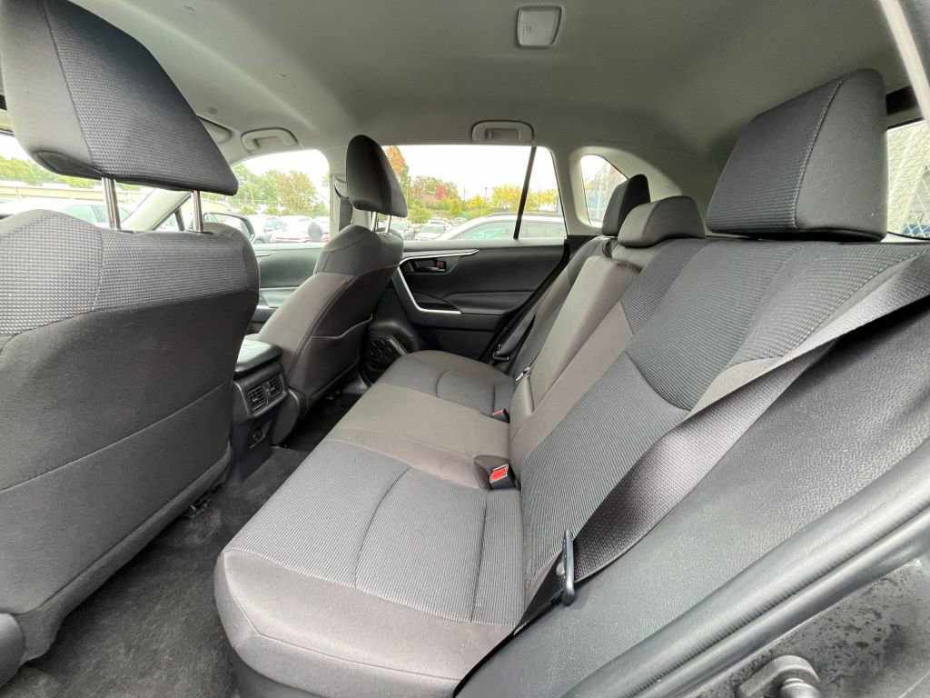 Thumbnail: 2025 Toyota RAV4 - 27