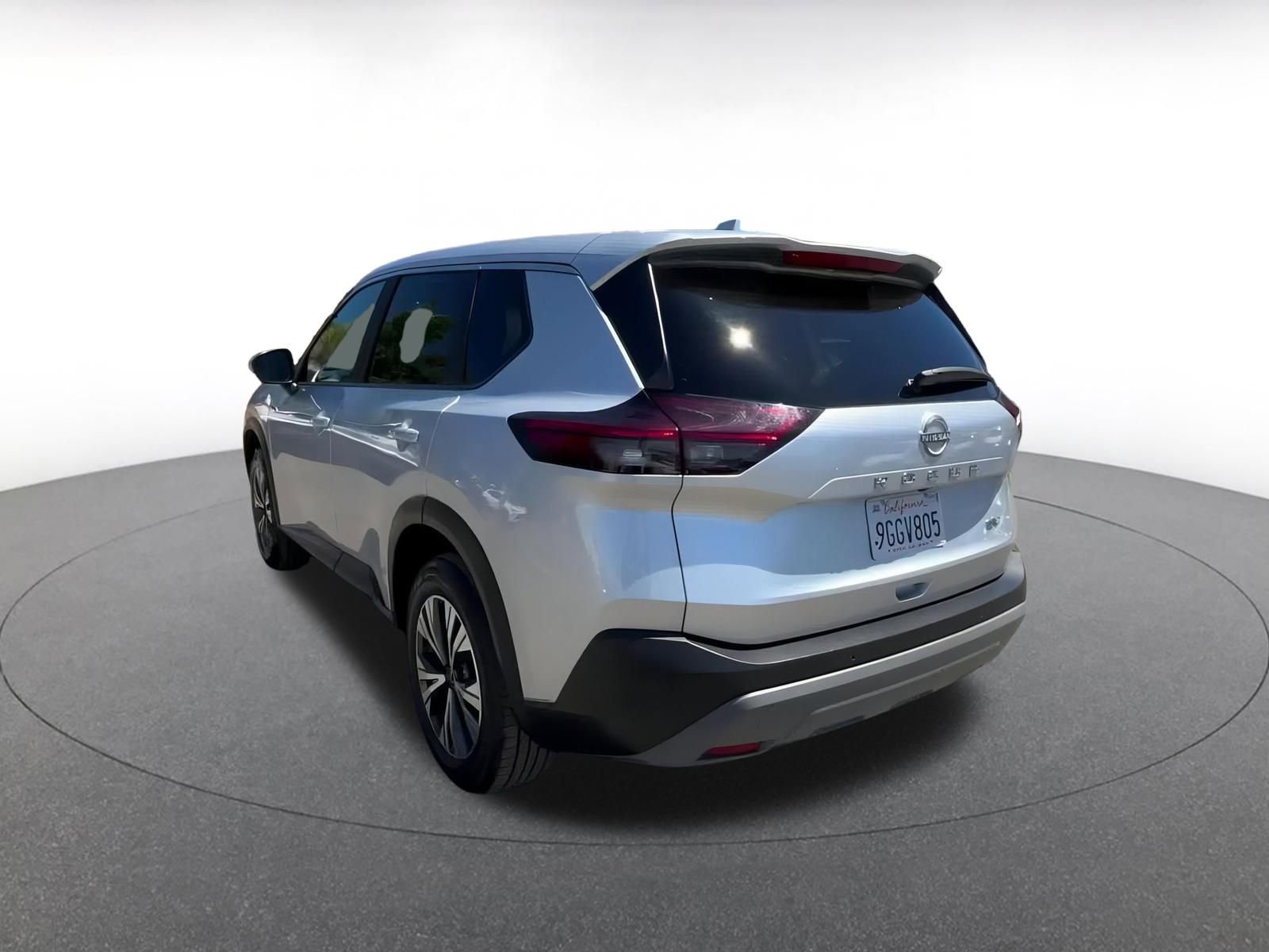 Thumbnail: 2023 Nissan Rogue - 11