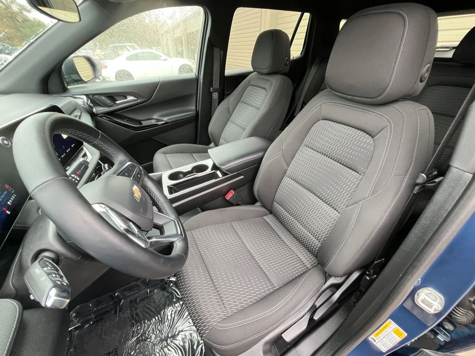 Thumbnail: 2025 Chevrolet Equinox - 35