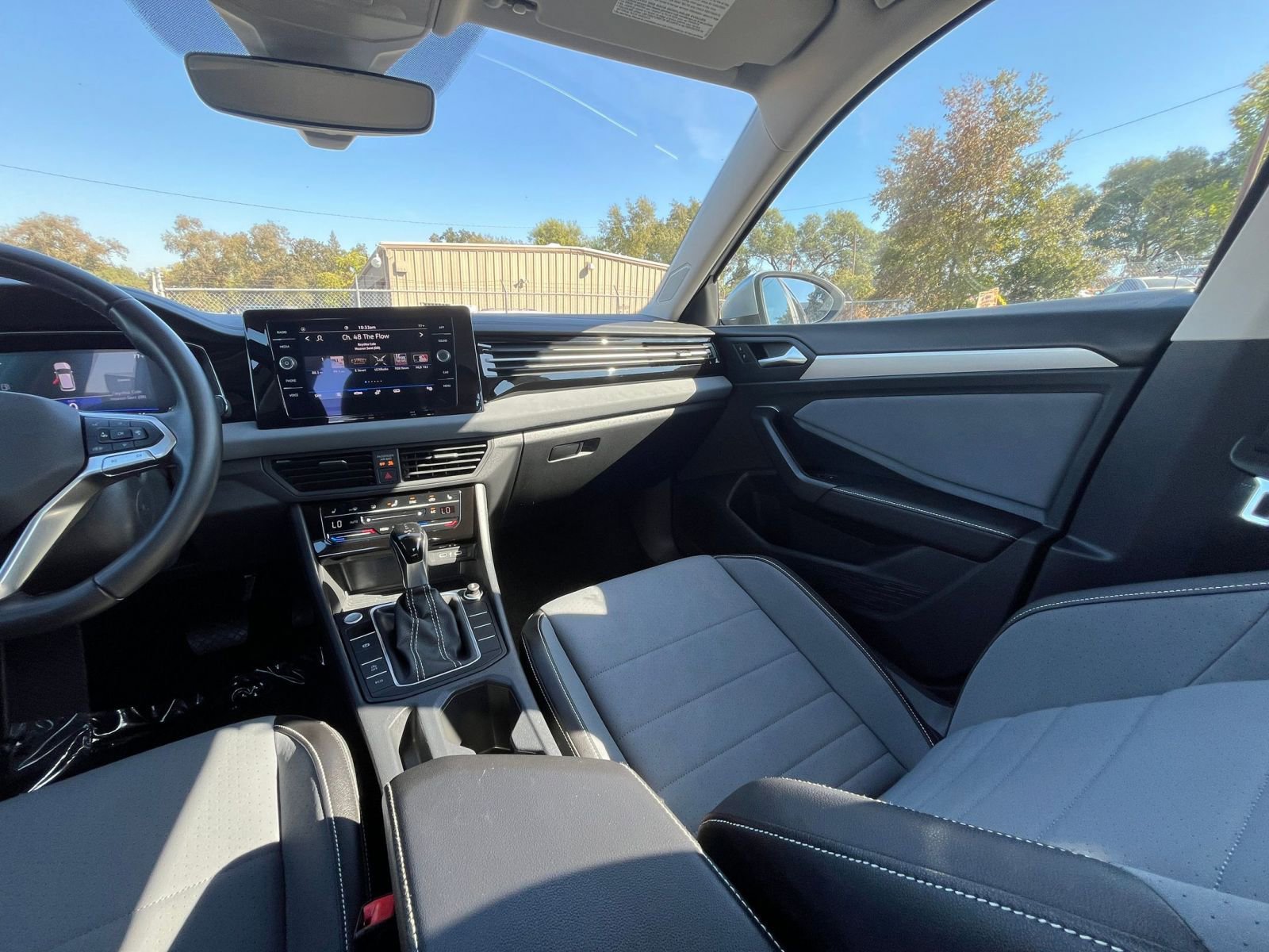 Thumbnail: 2025 Volkswagen Jetta - 34