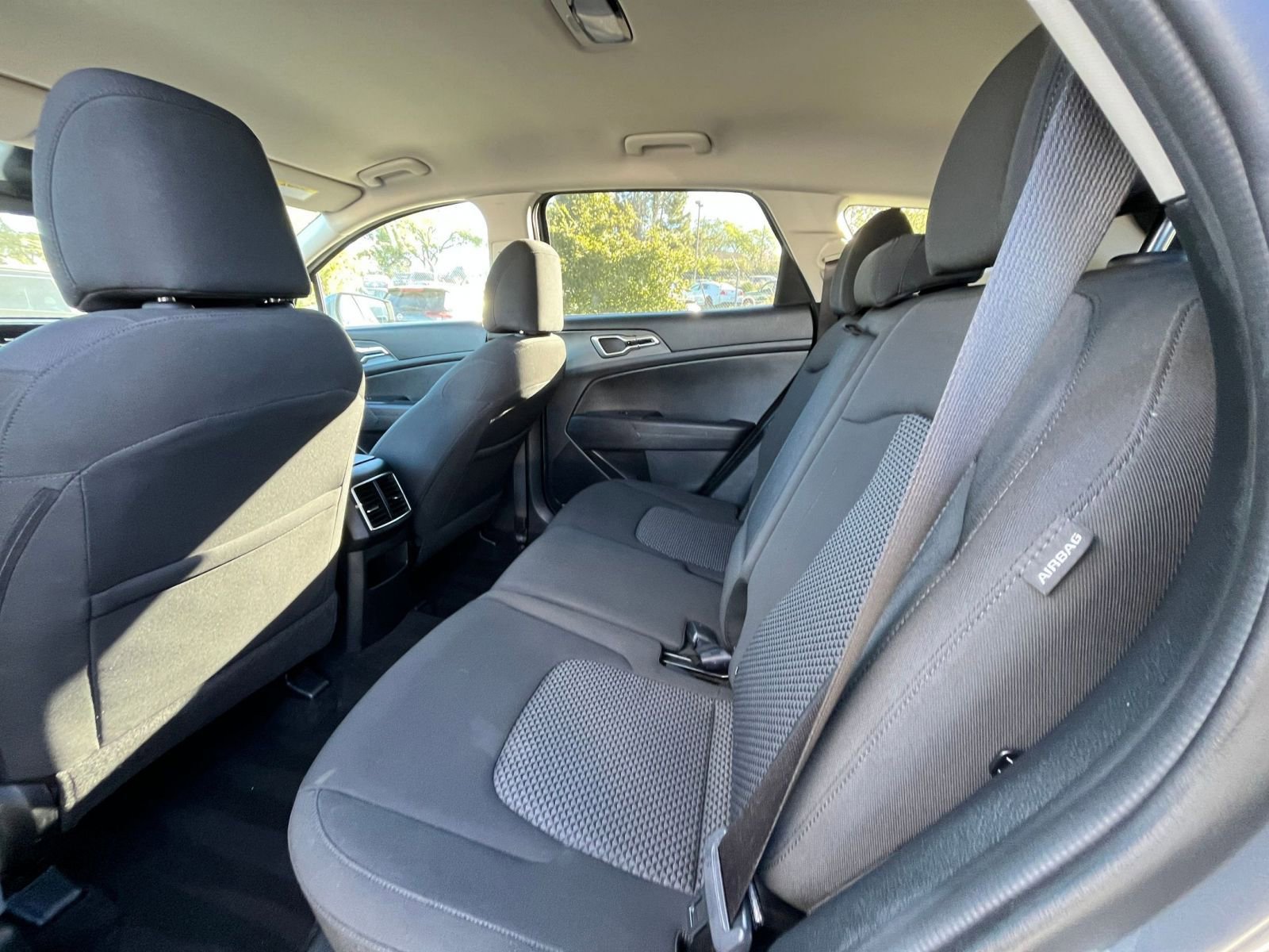 Thumbnail: 2025 Kia Sportage - 24