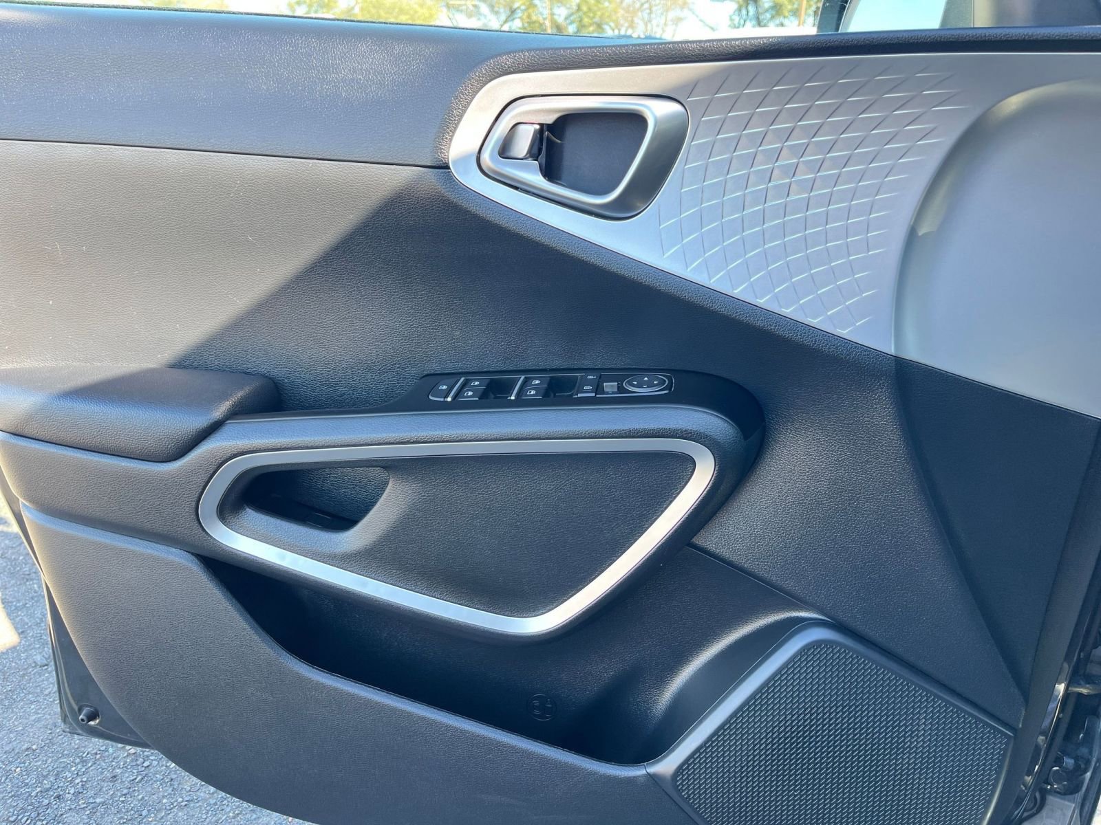 Thumbnail: 2025 Kia Soul - 18