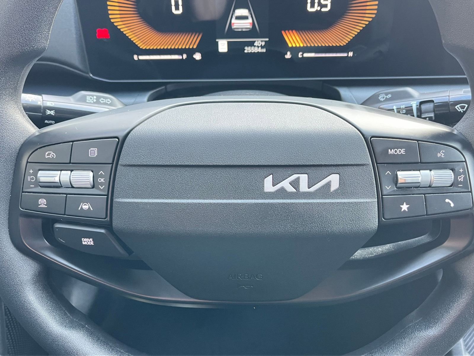 Thumbnail: 2025 Kia K4 - 27