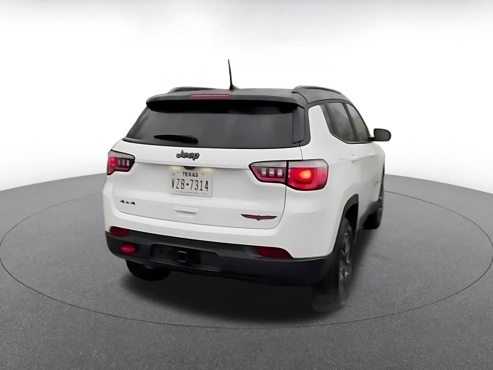 Thumbnail: 2025 Jeep Compass - 14