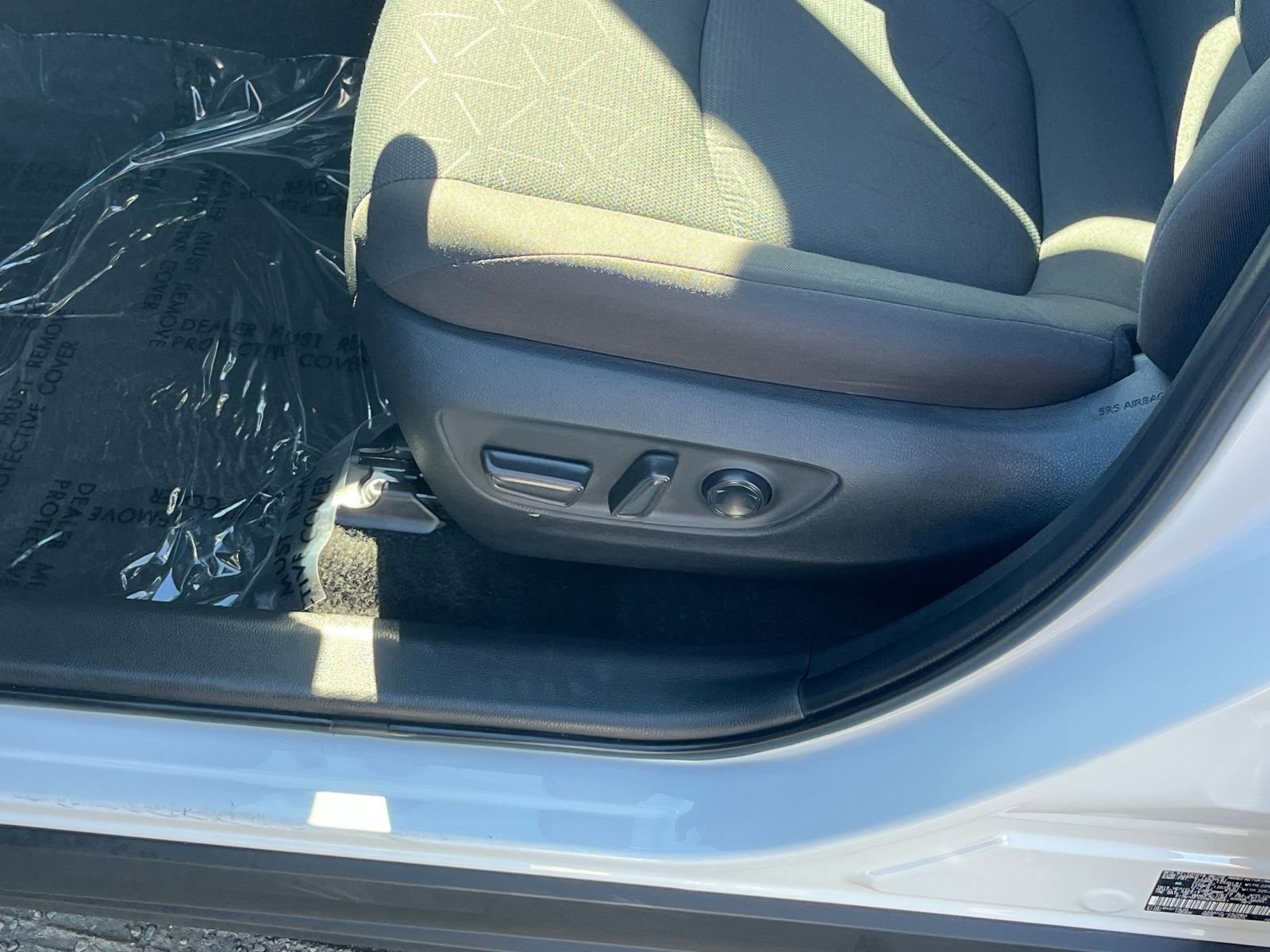 Thumbnail: 2025 Toyota RAV4 - 23