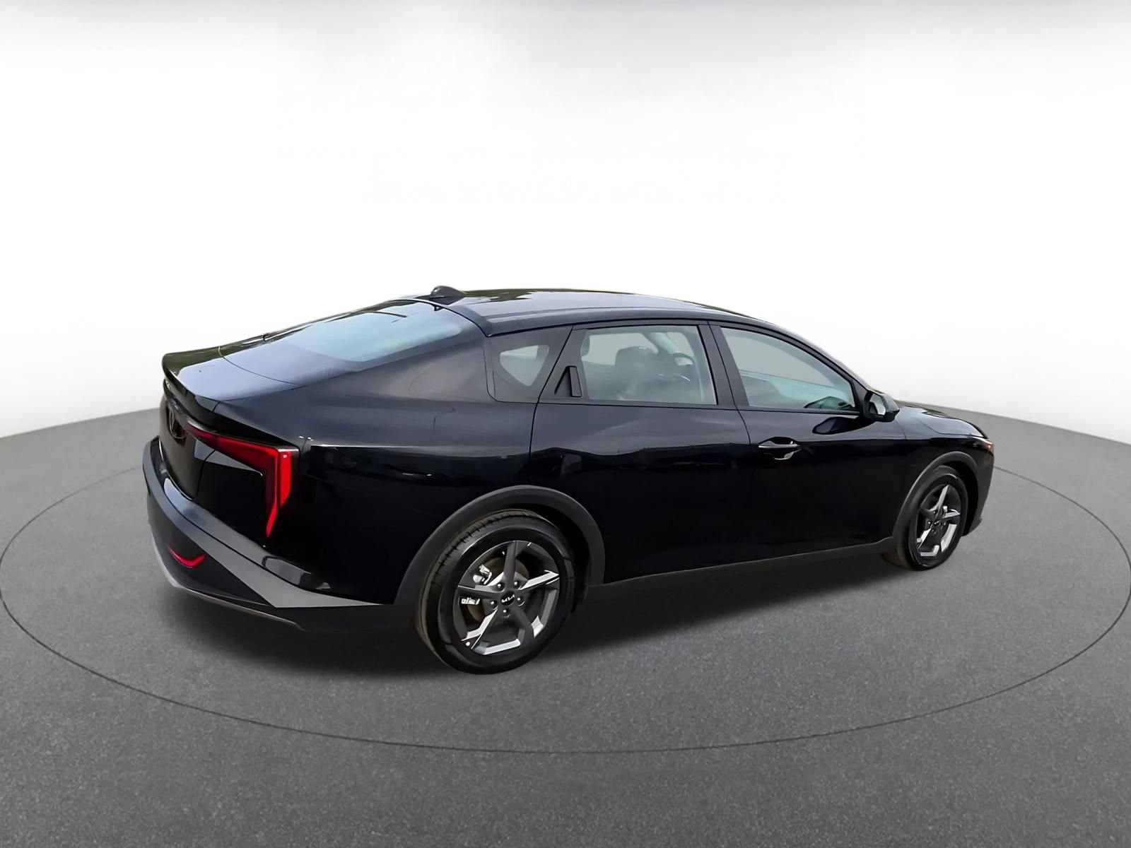 Thumbnail: 2025 Kia K4 - 14