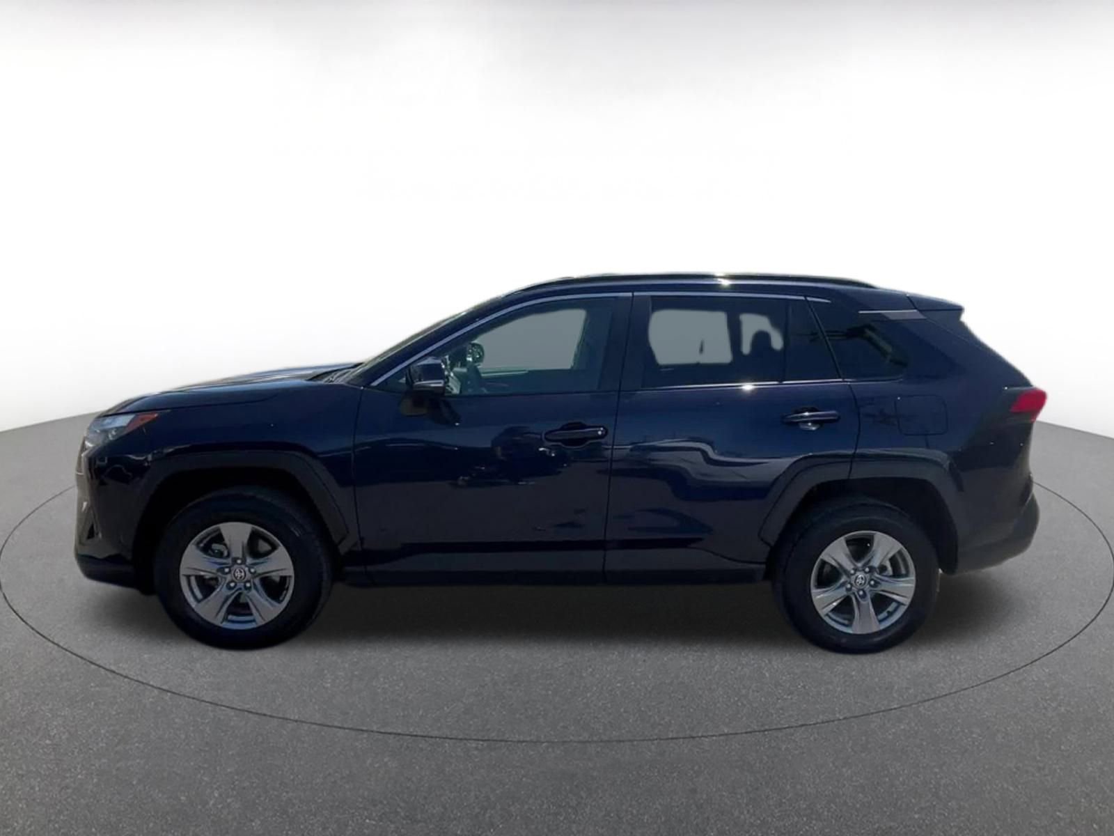 Thumbnail: 2024 Toyota RAV4 - 8