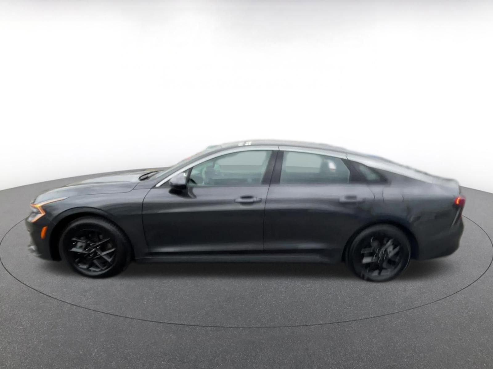 Thumbnail: 2025 Kia K5 - 9