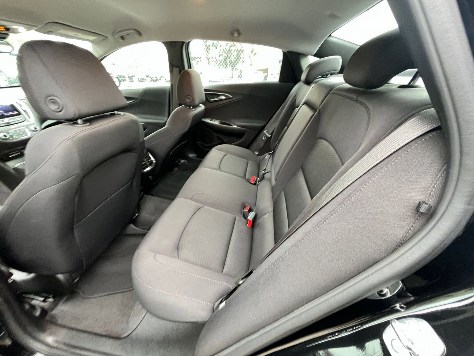 Thumbnail: 2024 Chevrolet Malibu - 25