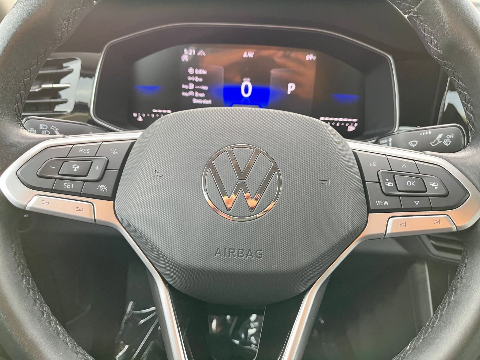 Thumbnail: 2025 Volkswagen Jetta - 27