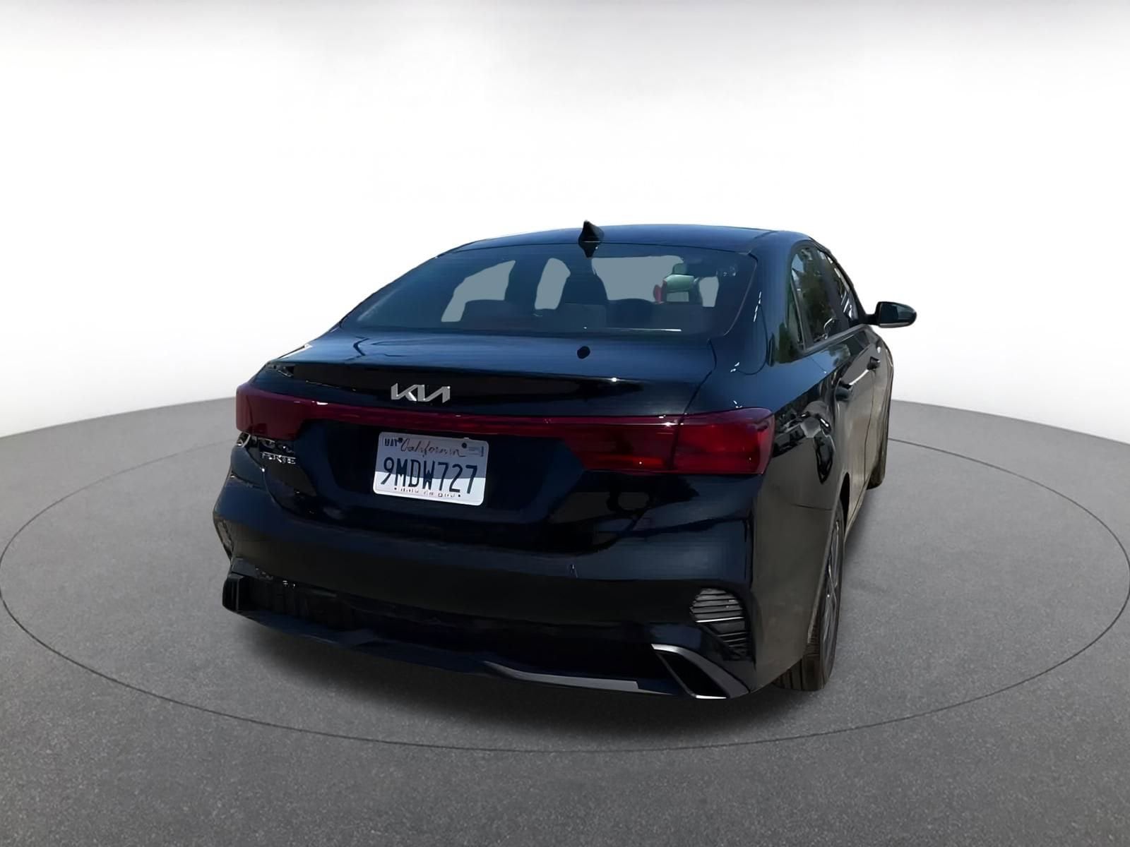 Thumbnail: 2024 Kia Forte - 14